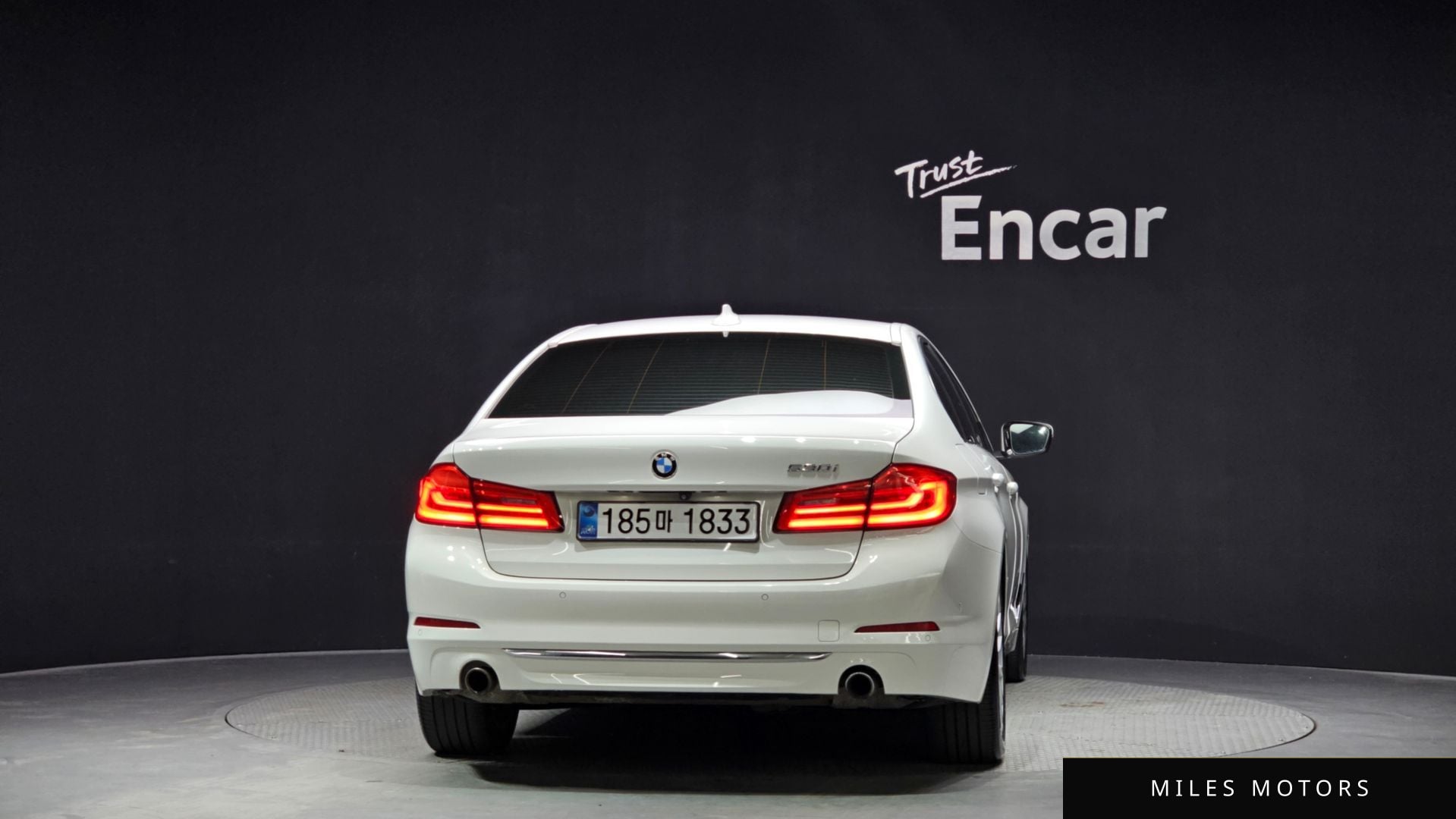 BMW 5 Series (G30) 2019 — миниатюра 4