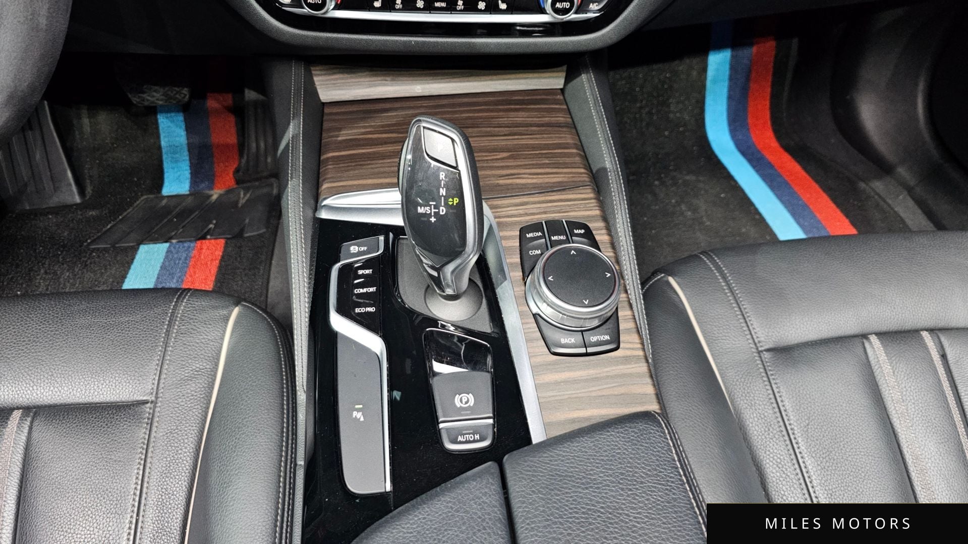 BMW 5 Series (G30) 2019 — миниатюра 9