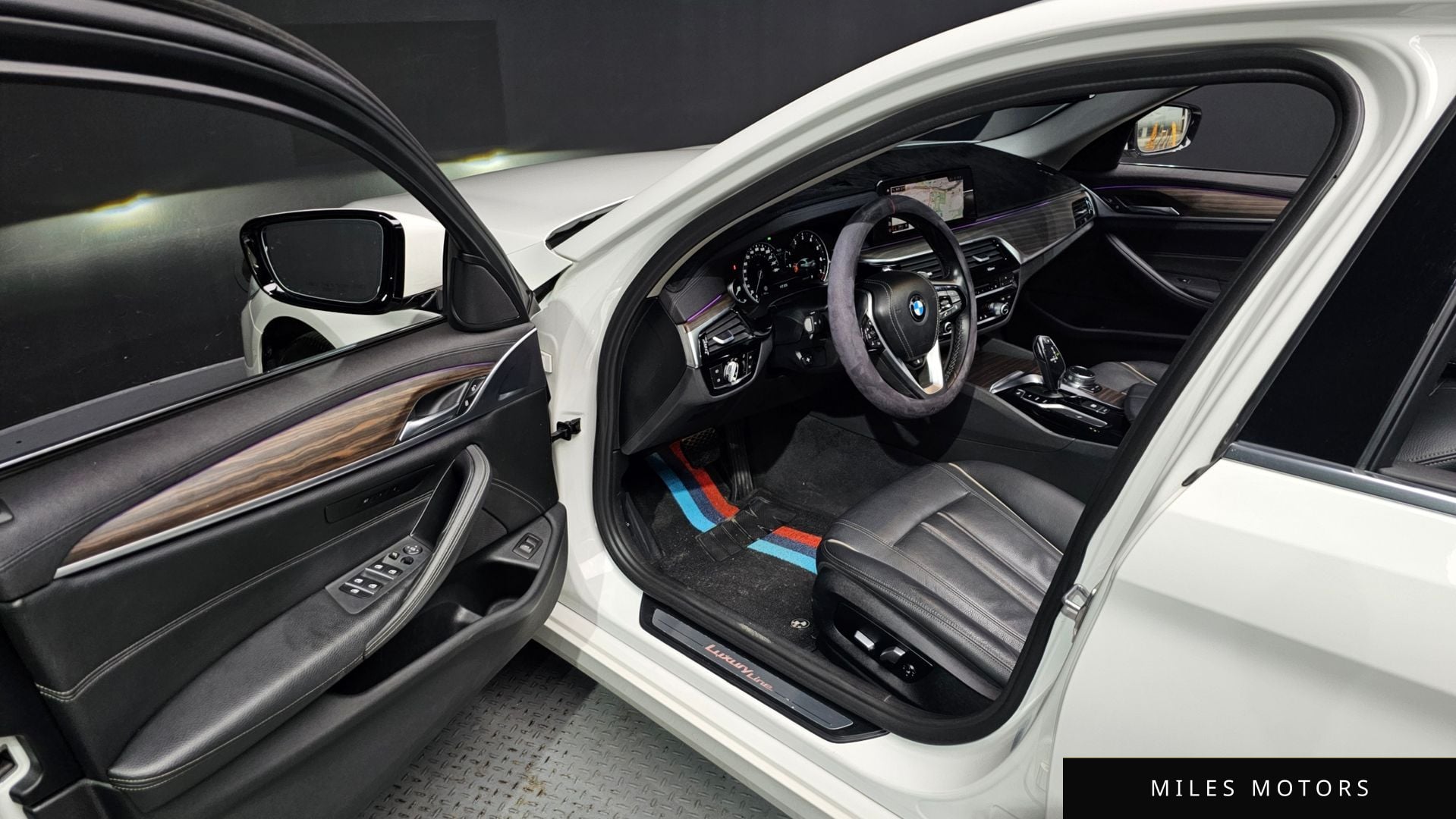 BMW 5 Series (G30) 2019 — миниатюра 10
