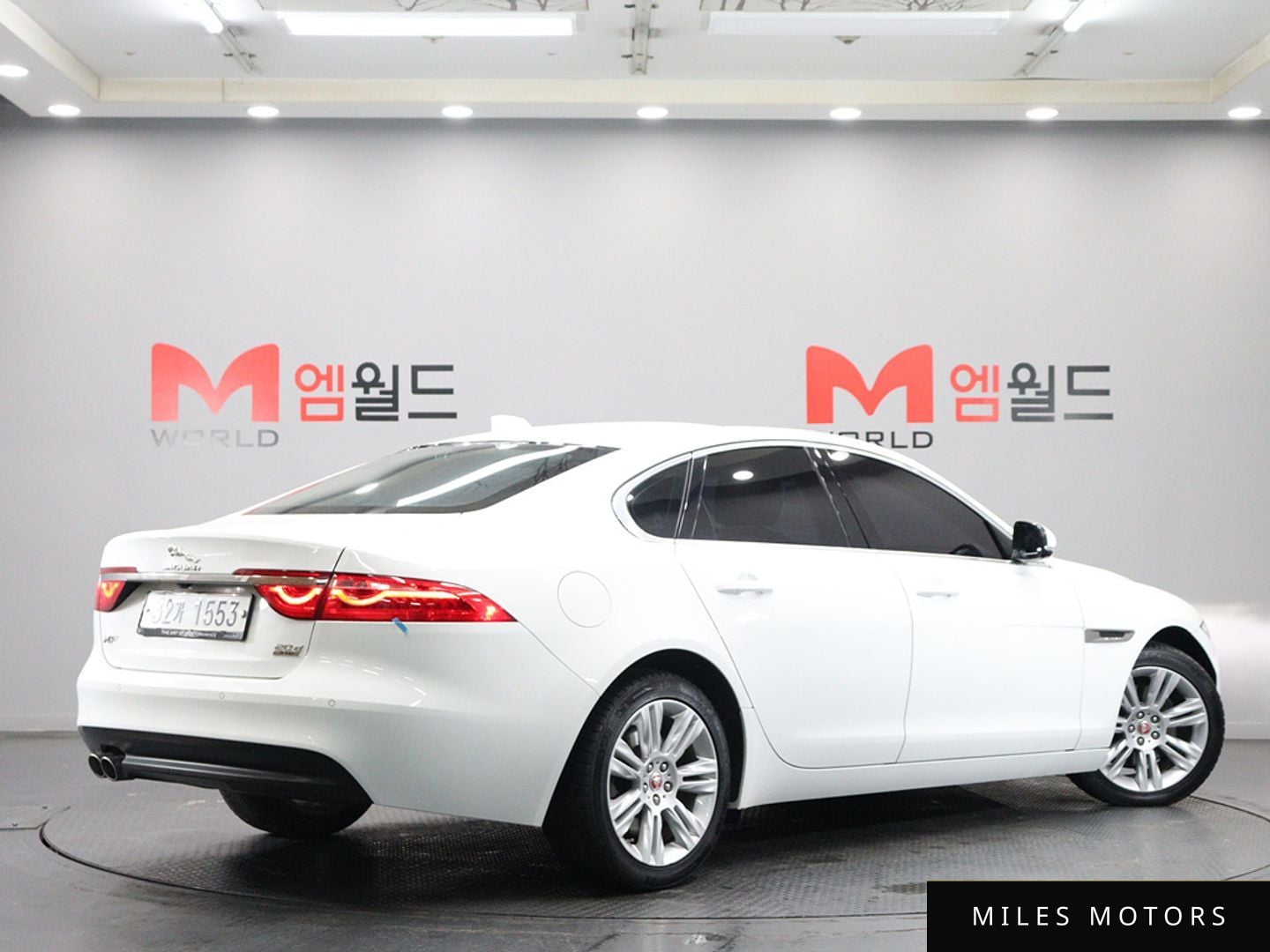 Jaguar XF (X260) 2017 — миниатюра 3