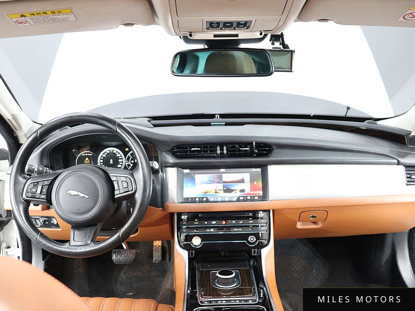 Jaguar XF (X260) 2017 — миниатюра 16