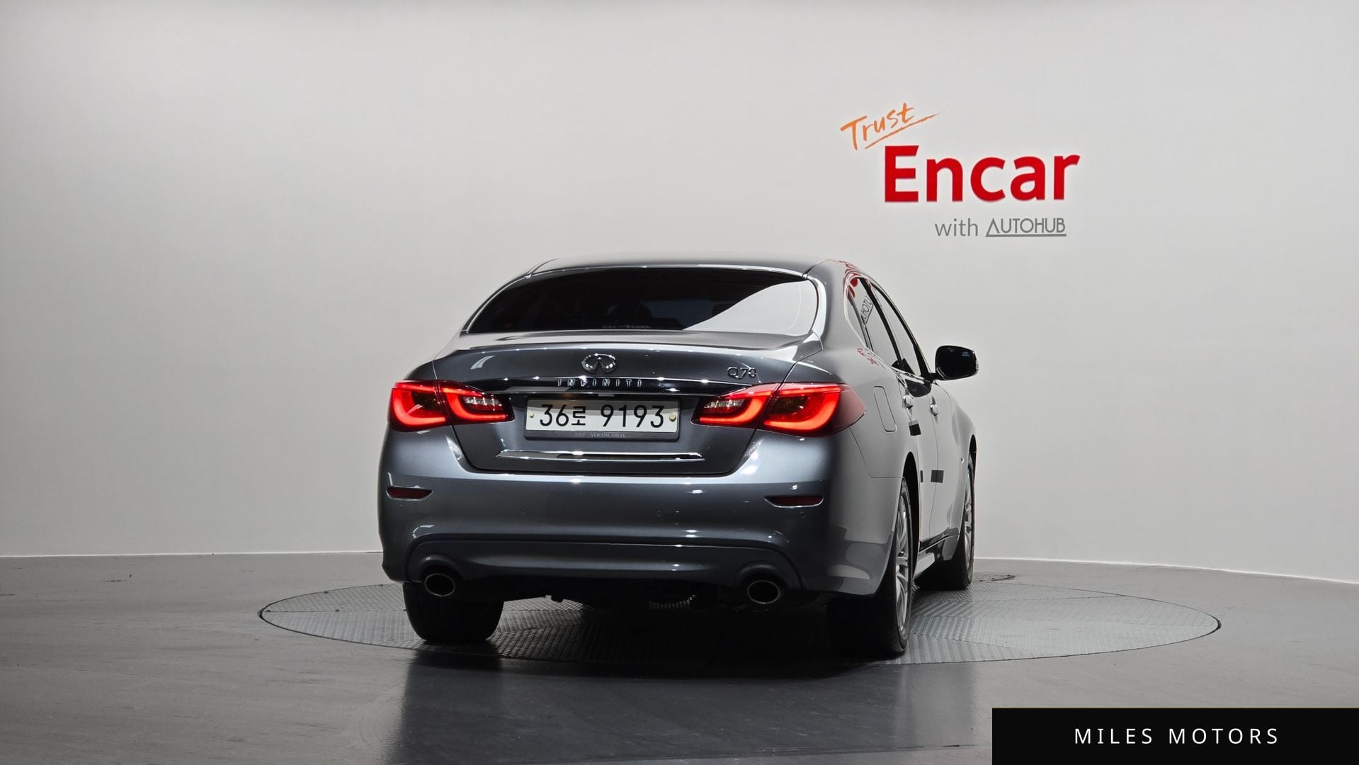 Infiniti Q70 2017 — миниатюра 4