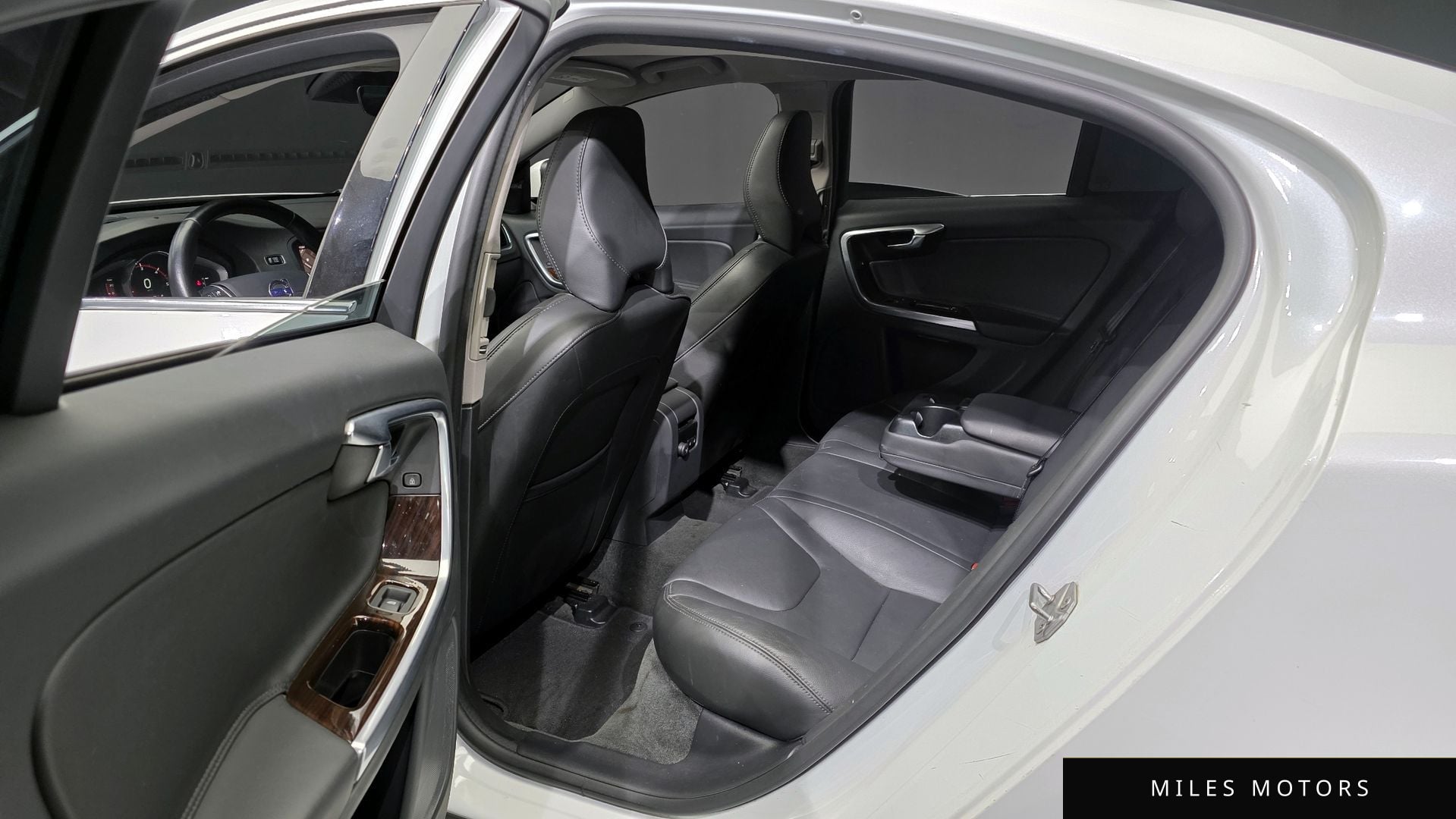 Volvo S60 2018 — миниатюра 11