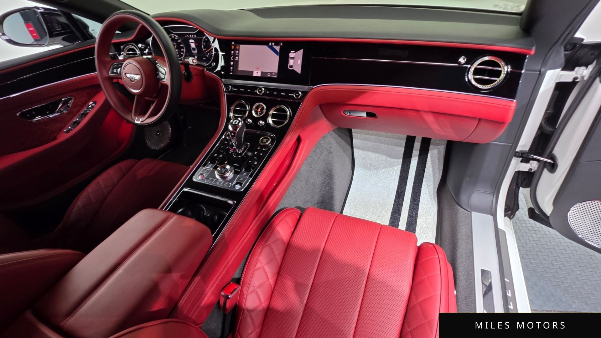 Bentley 컨티넨탈 GT 2022 — миниатюра 7