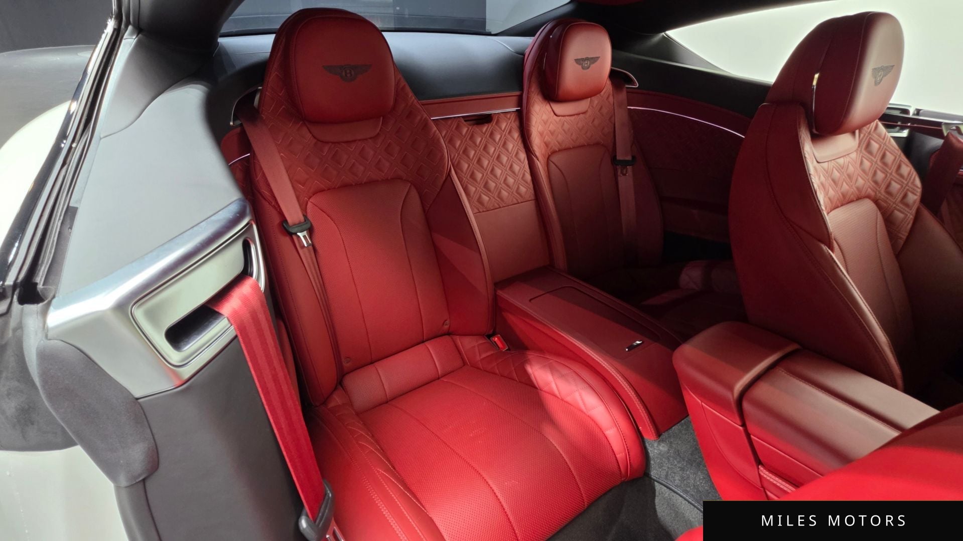 Bentley 컨티넨탈 GT 2022 — миниатюра 12