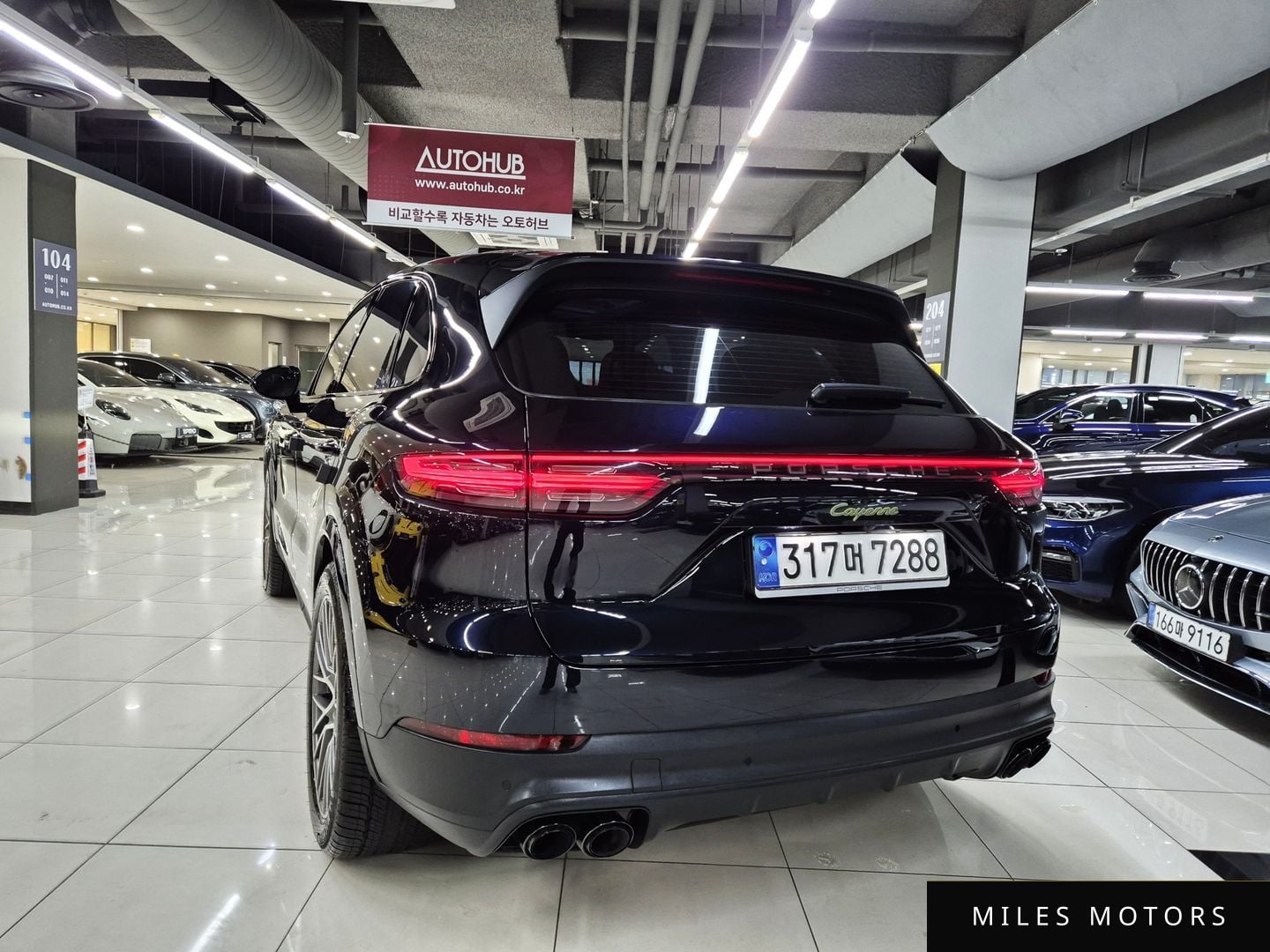 Porsche Cayenne 2023 — миниатюра 3