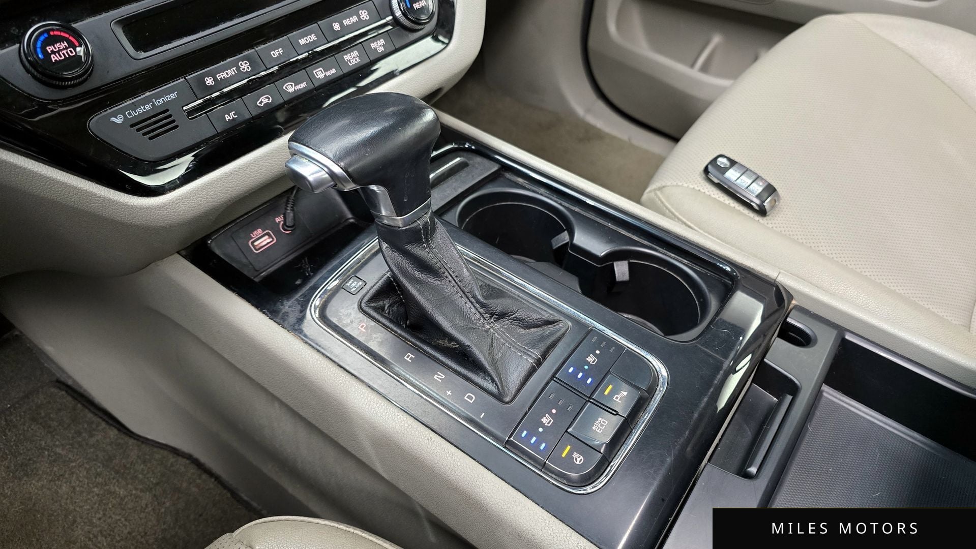 Kia Canival 2018 — миниатюра 9