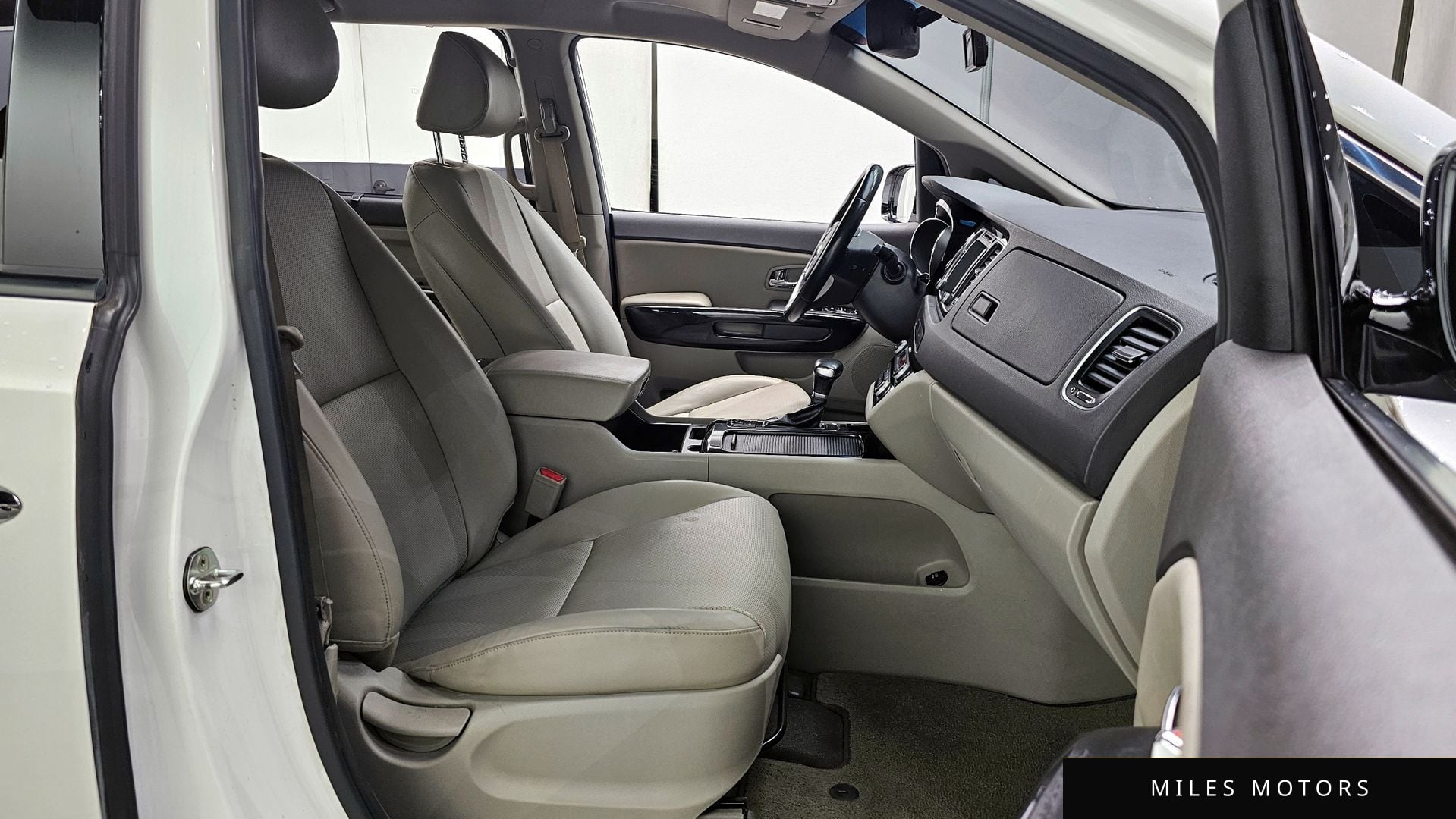 Kia Canival 2018 — миниатюра 12