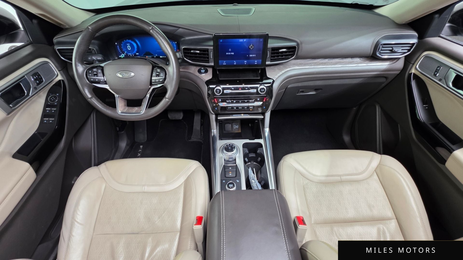 Ford Explorer 2021 — миниатюра 6