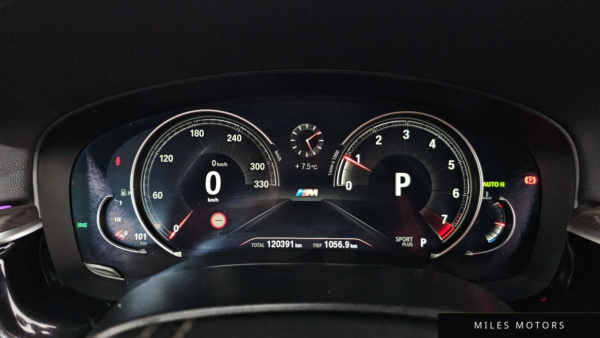 BMW 5 Series (G30) 2018 — миниатюра 8