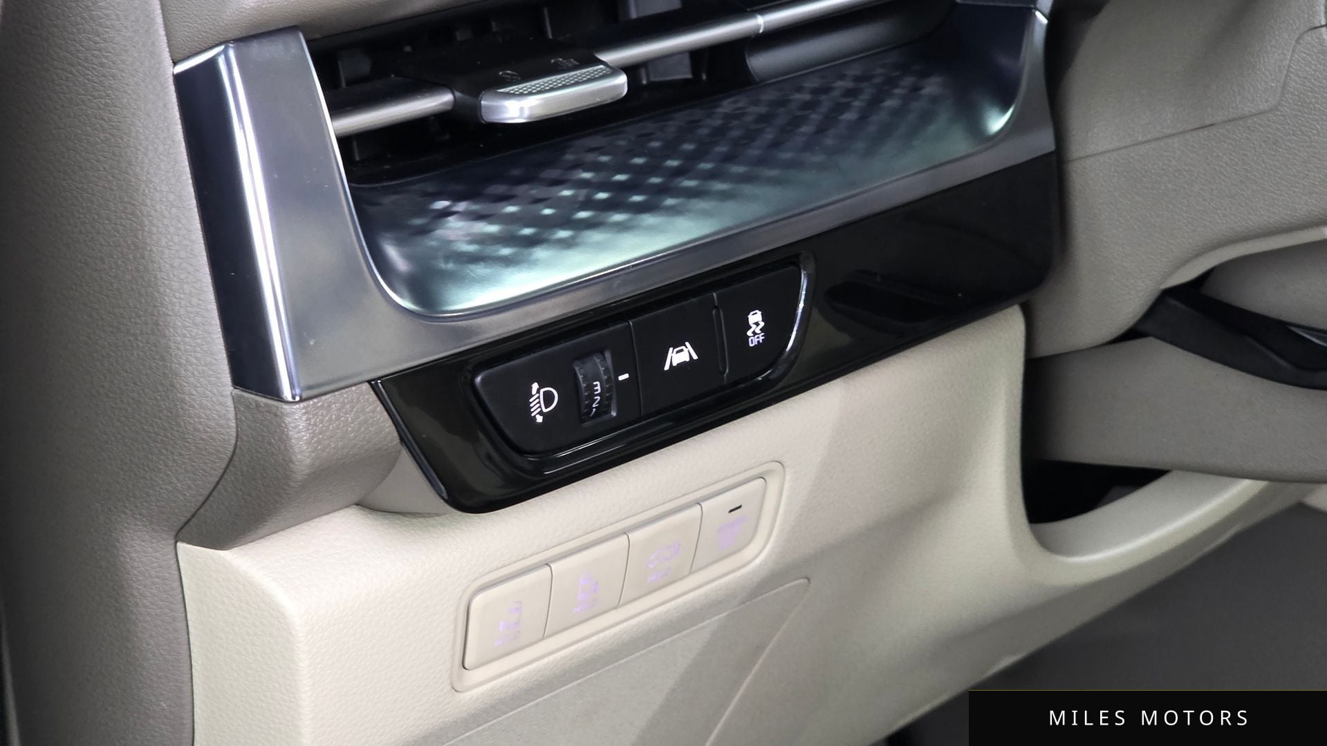 Kia 카니발 2023 — миниатюра 16