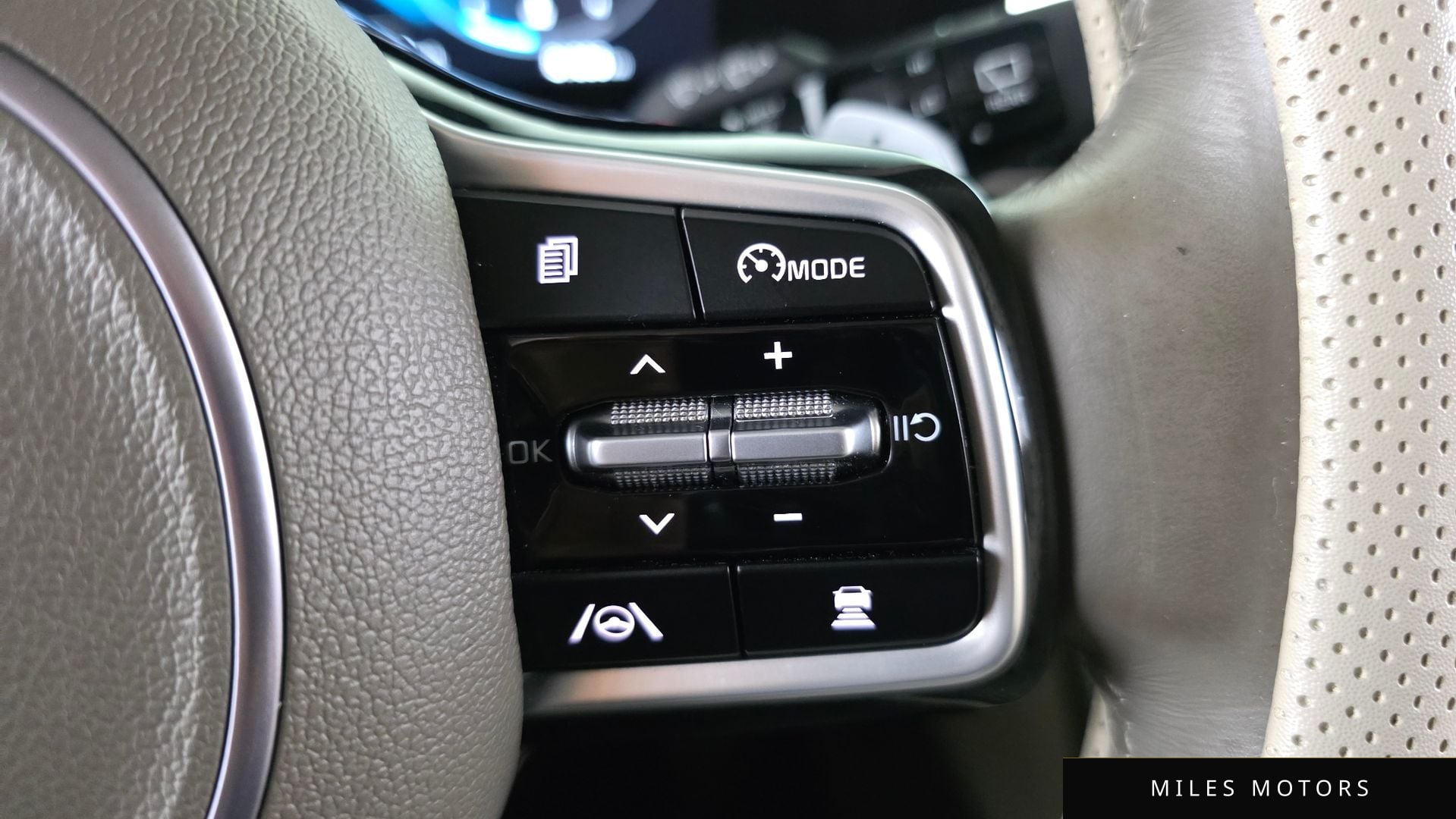 Kia 카니발 2023 — миниатюра 18