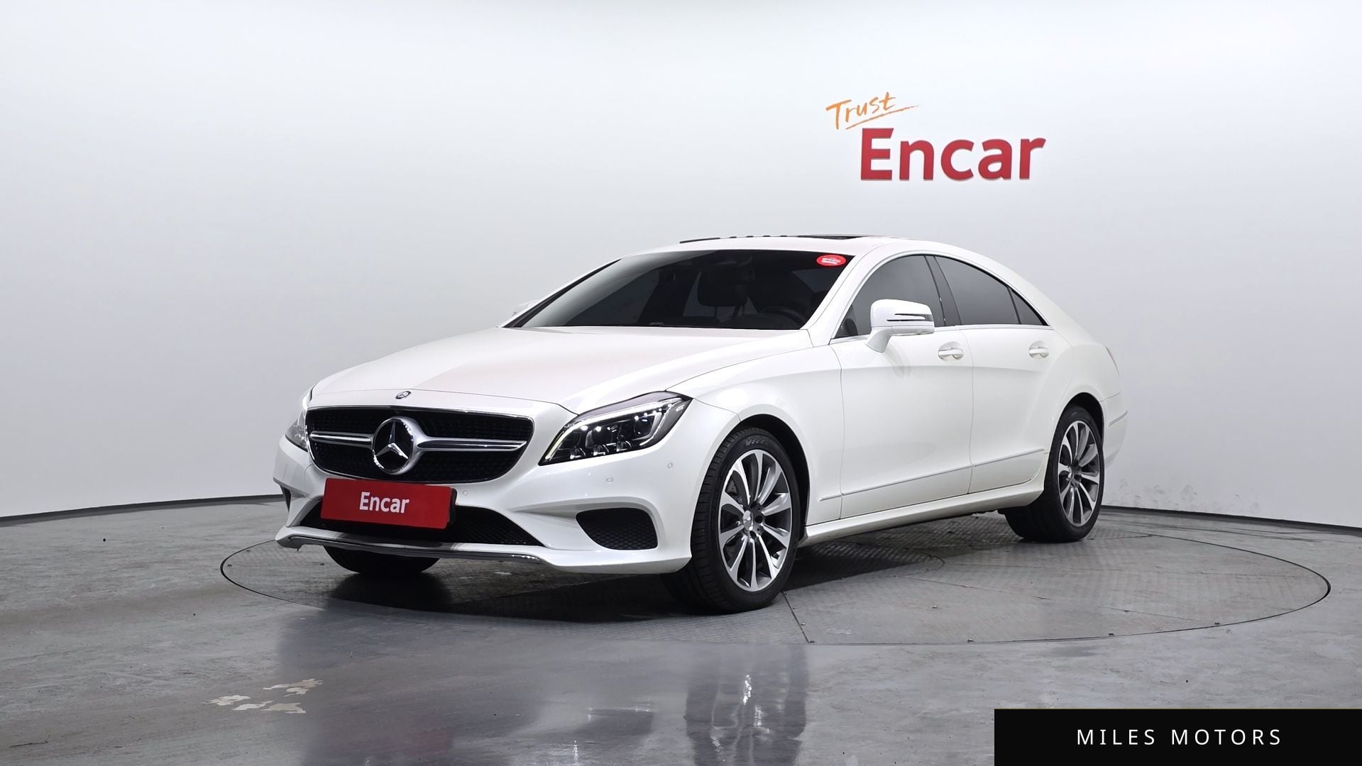 Mercedes-Benz CLS-Class W218 2016 — фото 1 из 12