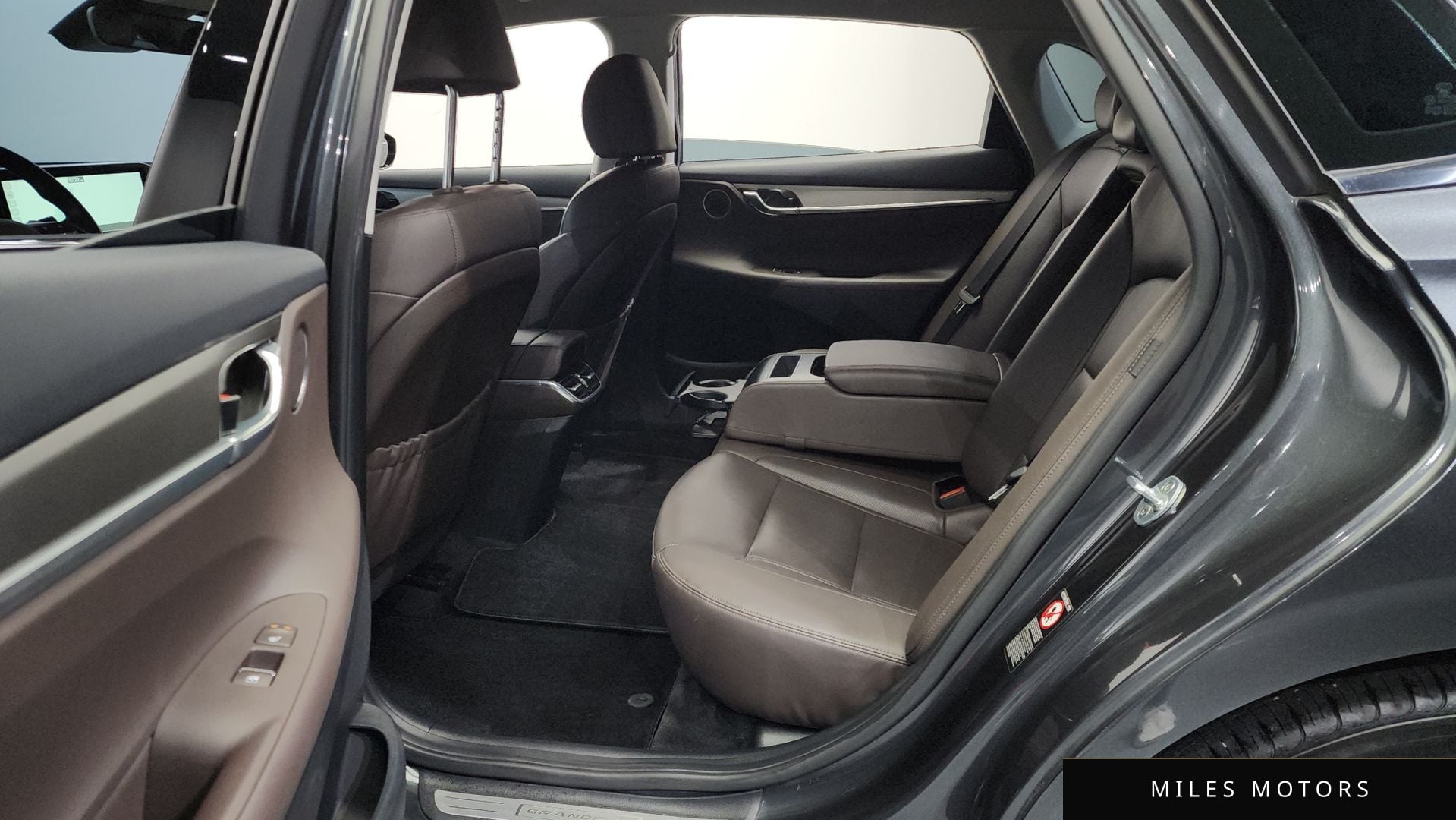 Hyundai Grandeur 2022 — миниатюра 11