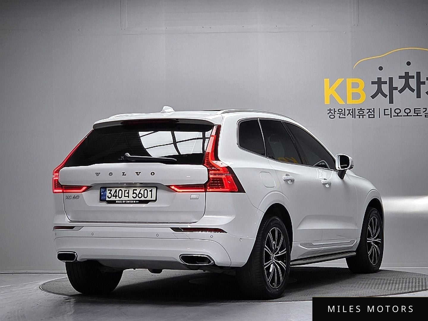 Volvo XC60 2021 — миниатюра 2