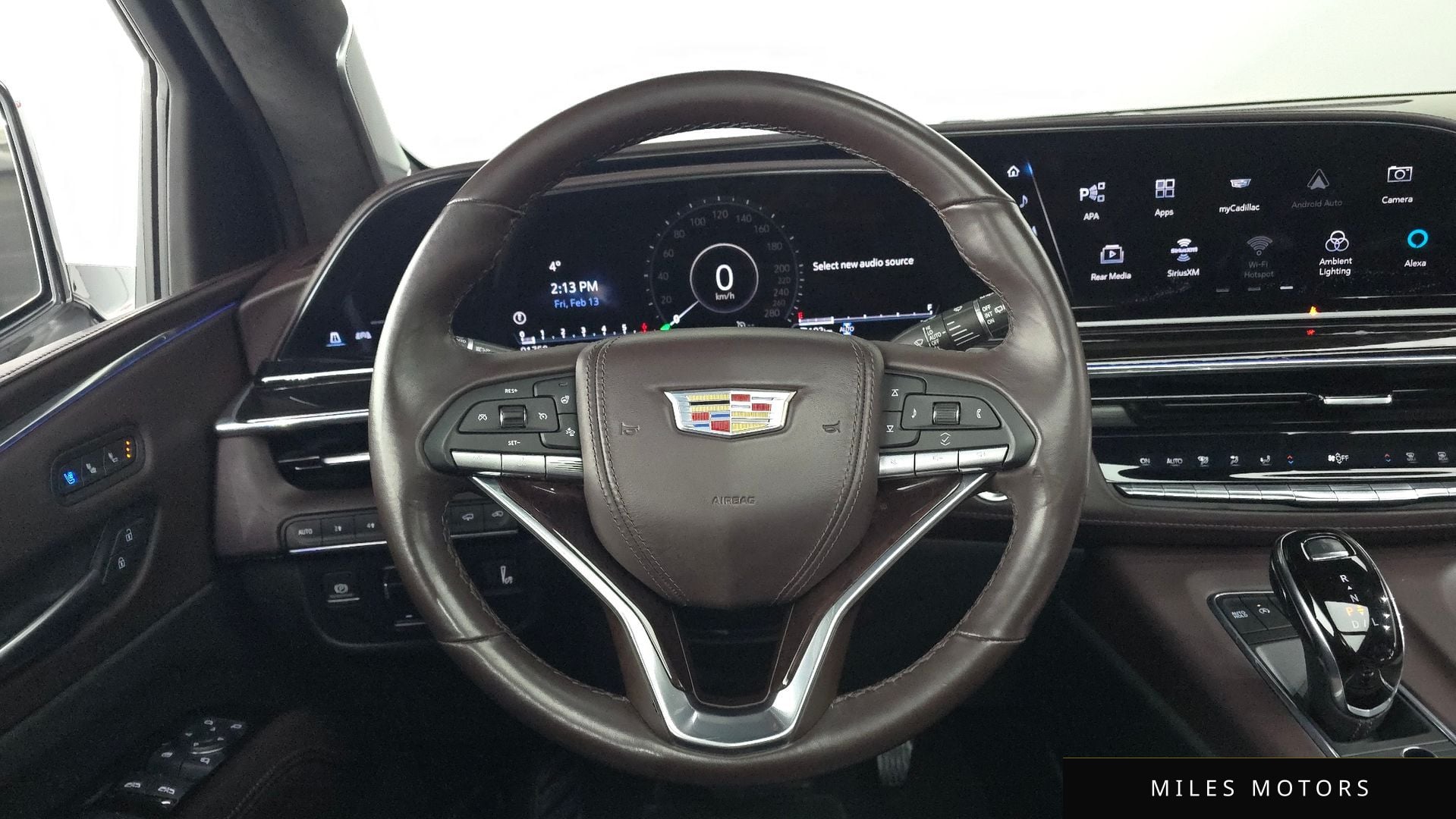 Cadillac 에스컬레이드 2021 — миниатюра 13