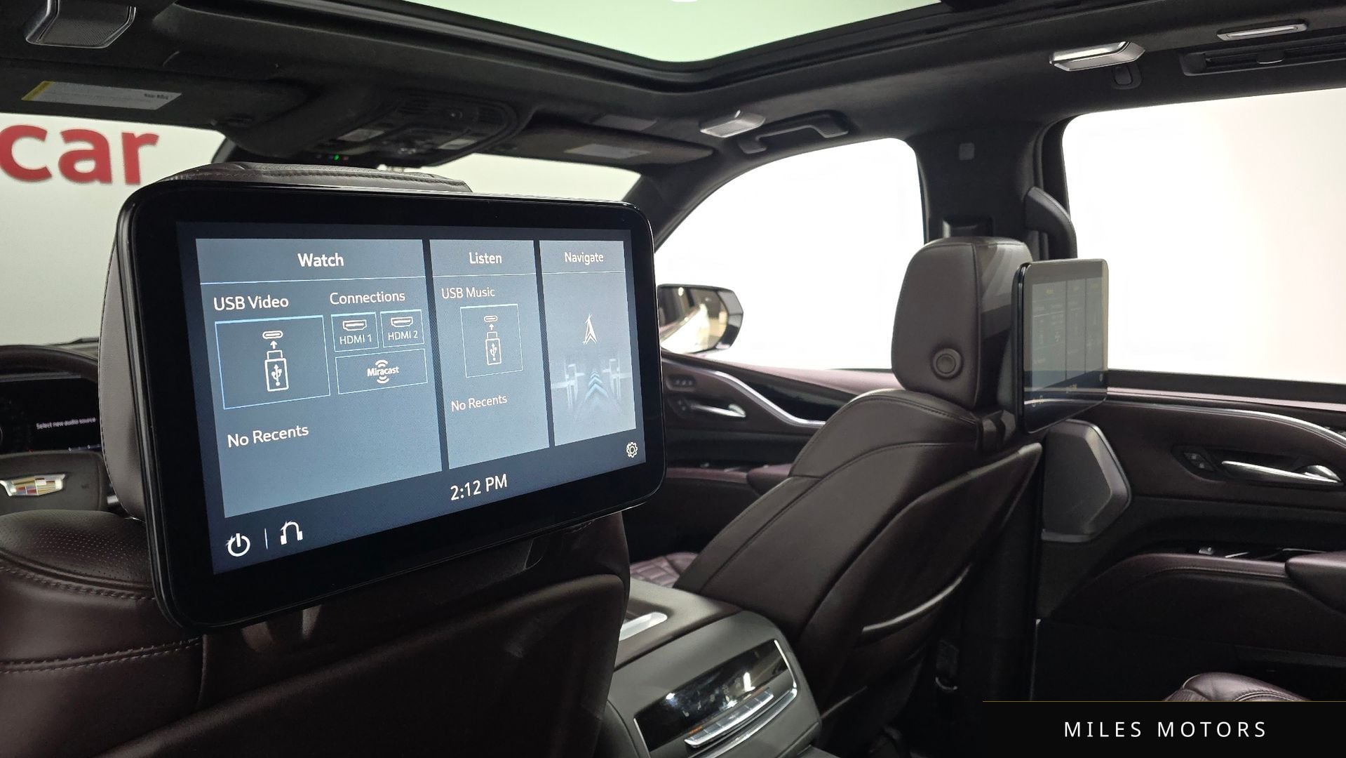 Cadillac 에스컬레이드 2021 — миниатюра 19
