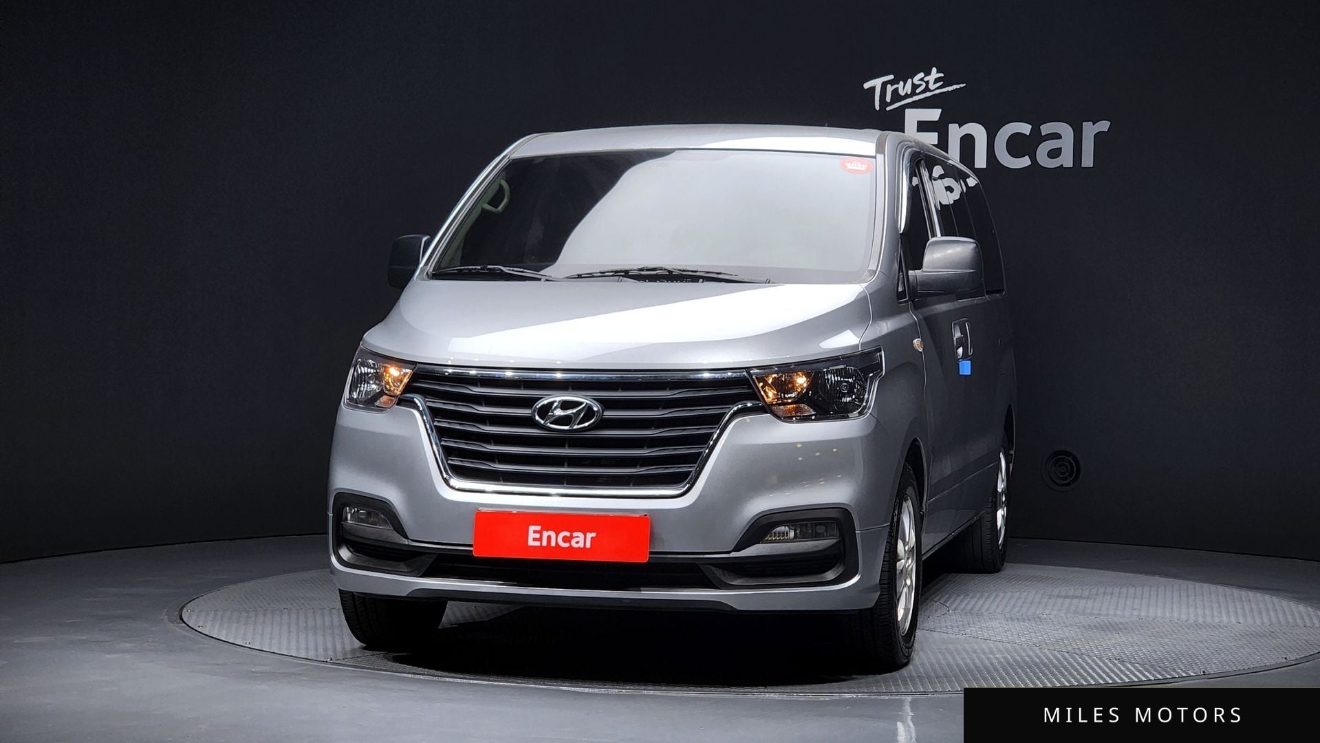 Hyundai Starex 2019 — миниатюра 3