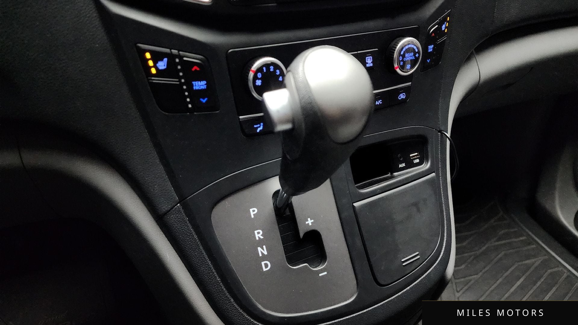 Hyundai Starex 2019 — миниатюра 9