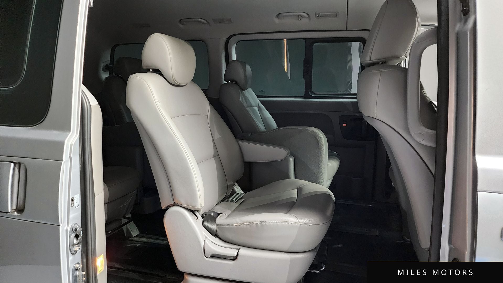 Hyundai Starex 2019 — миниатюра 12