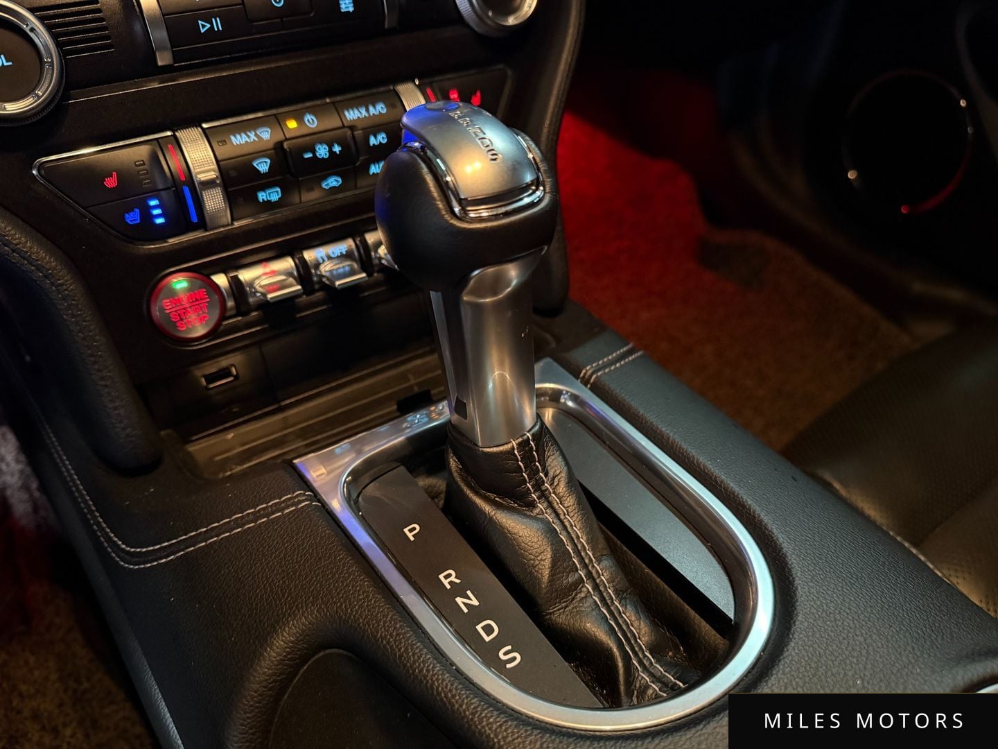 Ford Mustang 2019 — миниатюра 9