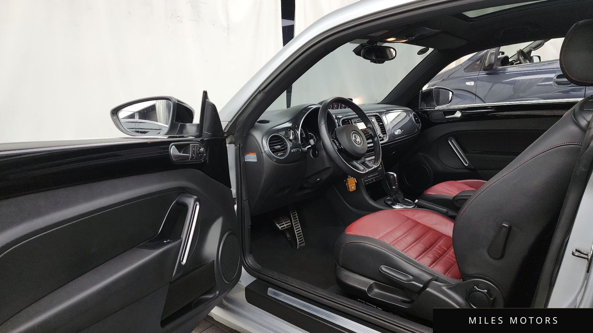 Volkswagen Beetle 2013 — миниатюра 10
