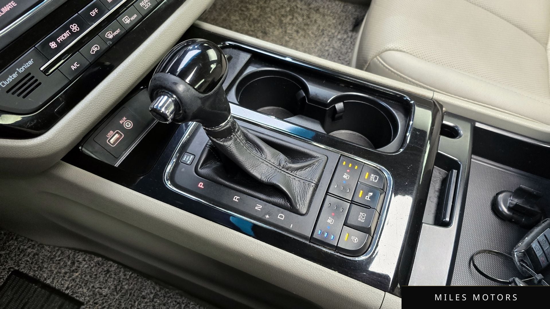 Kia Canival 2016 — миниатюра 9