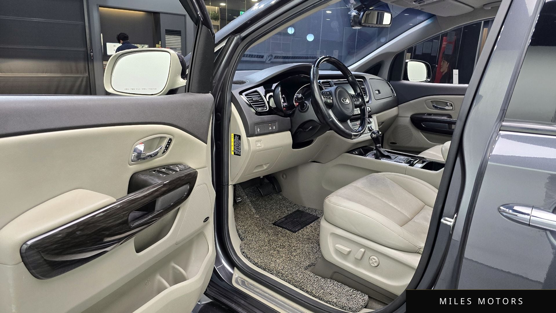 Kia Canival 2016 — миниатюра 11