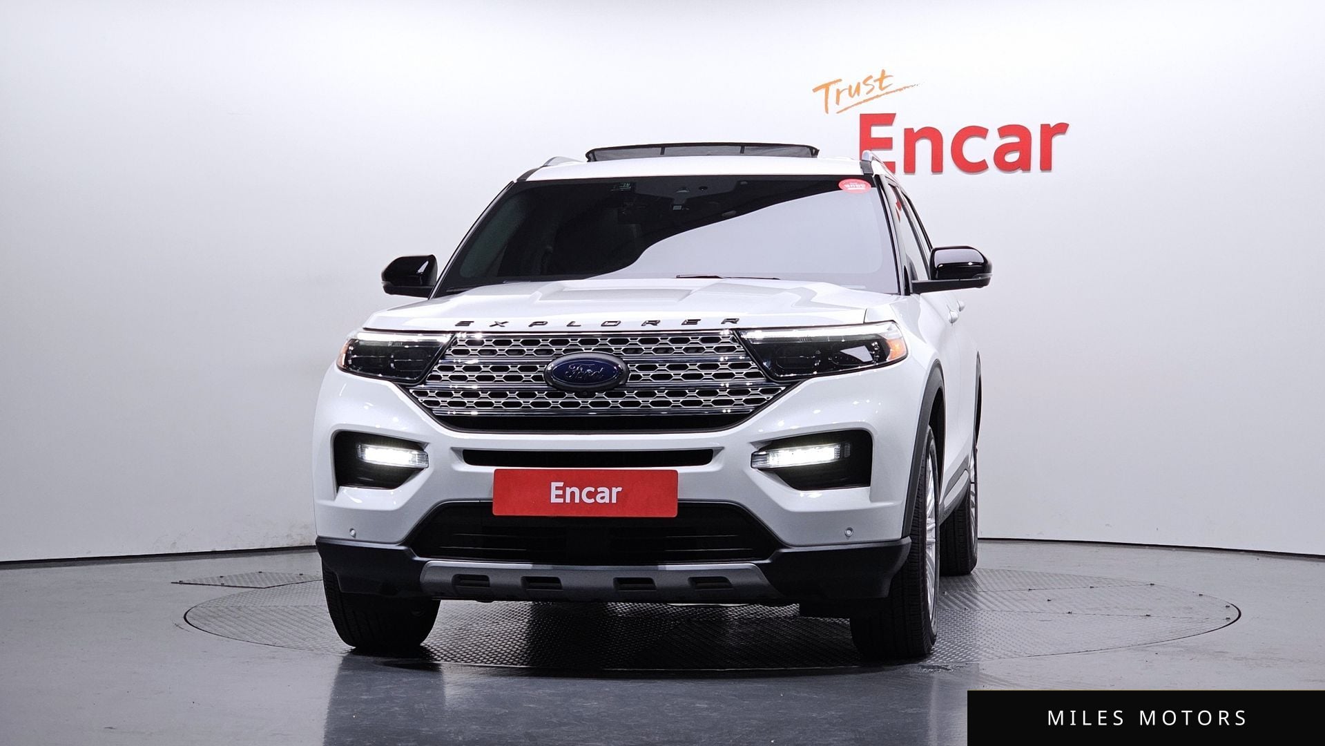 Ford 익스플로러 2022 — миниатюра 3
