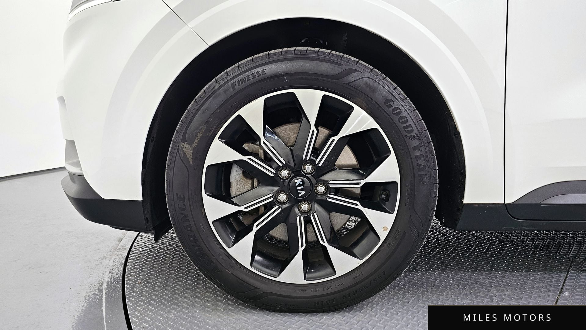 Kia Carnival 2021 — миниатюра 5