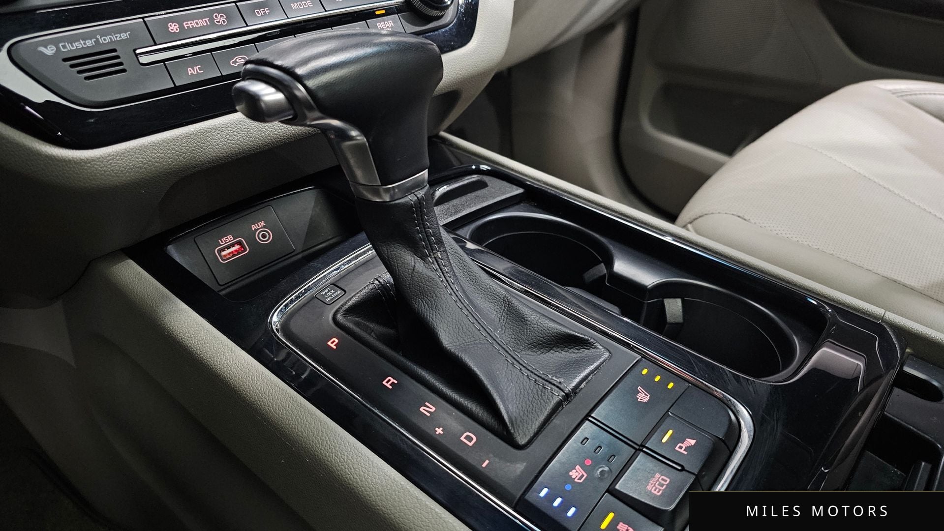 Kia Canival 2018 — миниатюра 8