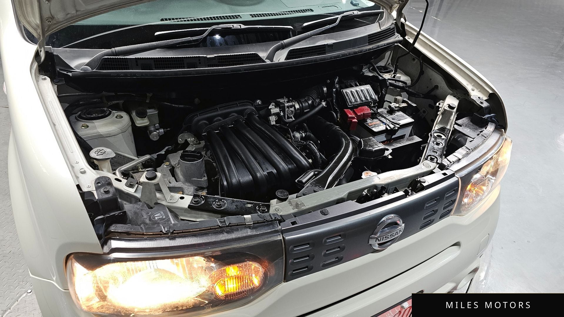 Nissan Cube 2010 — миниатюра 6