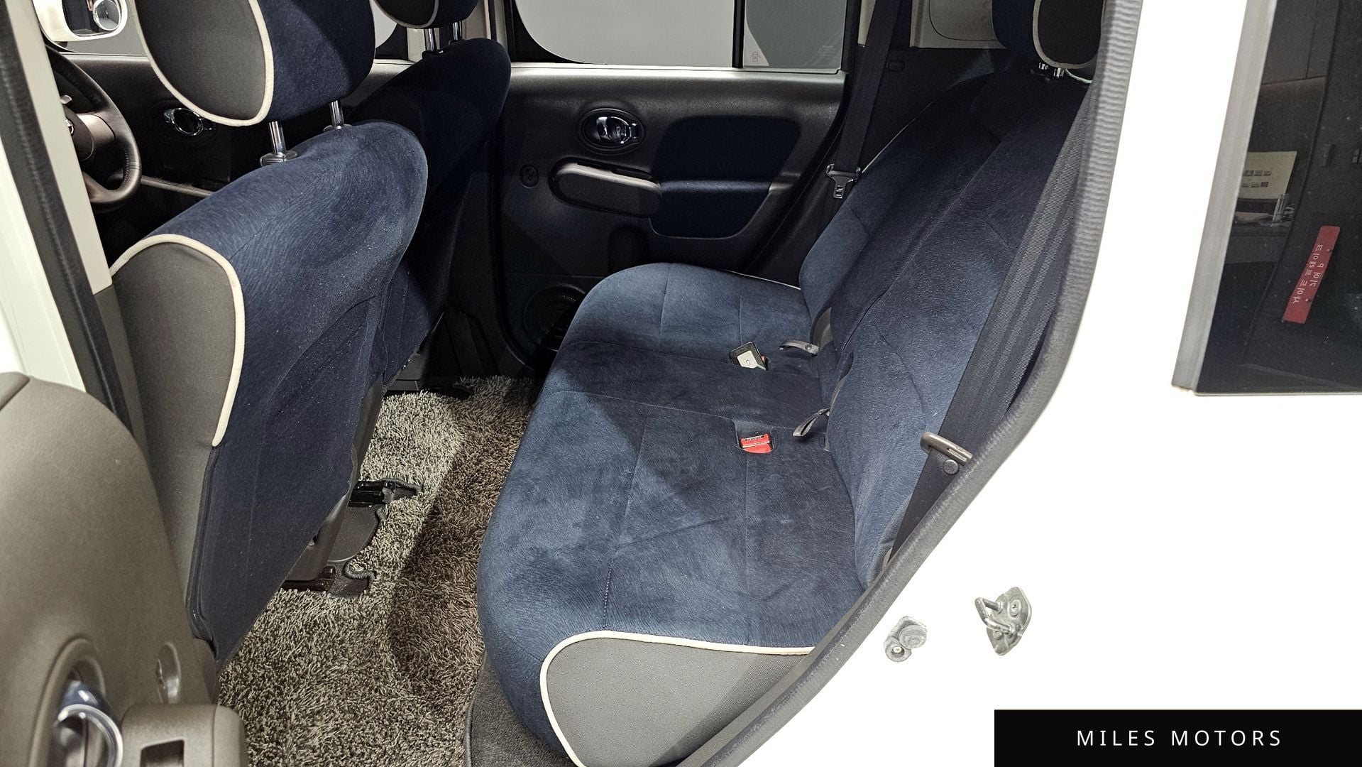 Nissan Cube 2010 — миниатюра 10