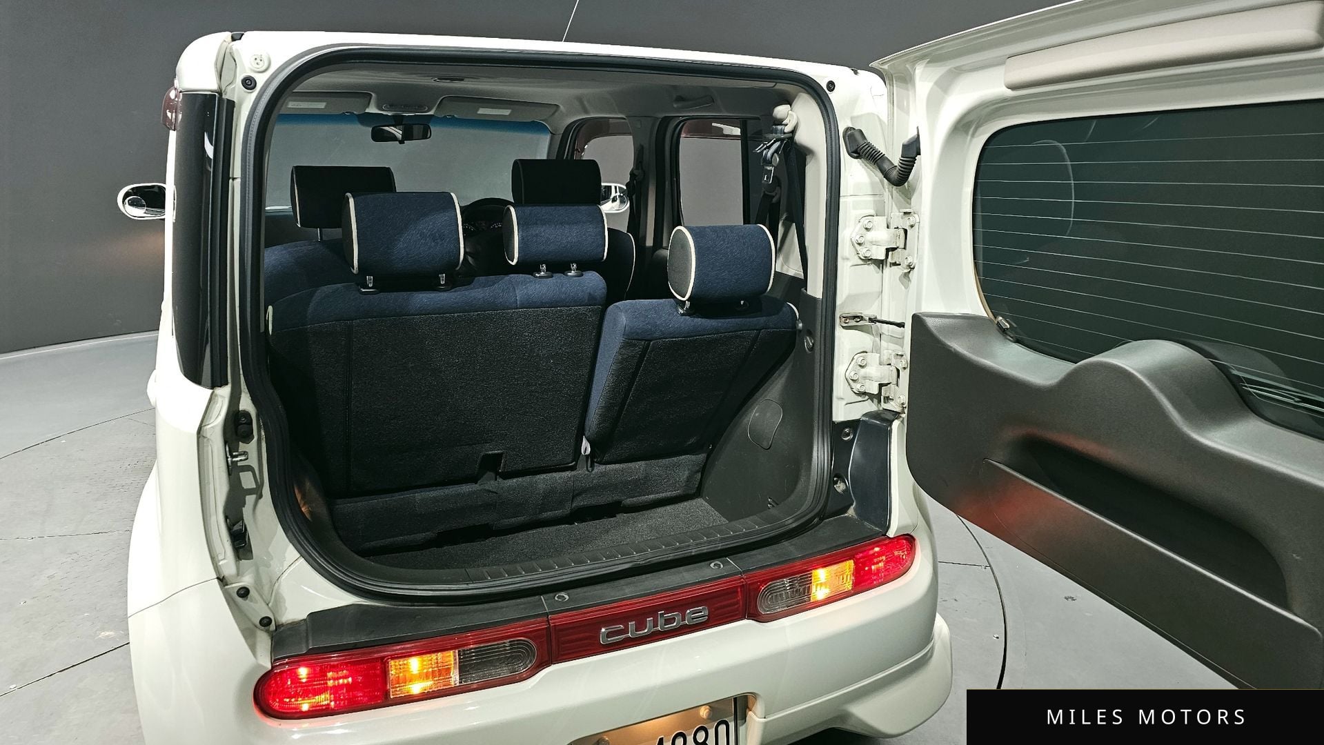 Nissan Cube 2010 — миниатюра 20