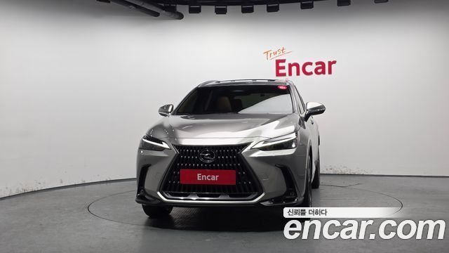 Лексус NX350h 2025 — миниатюра 3