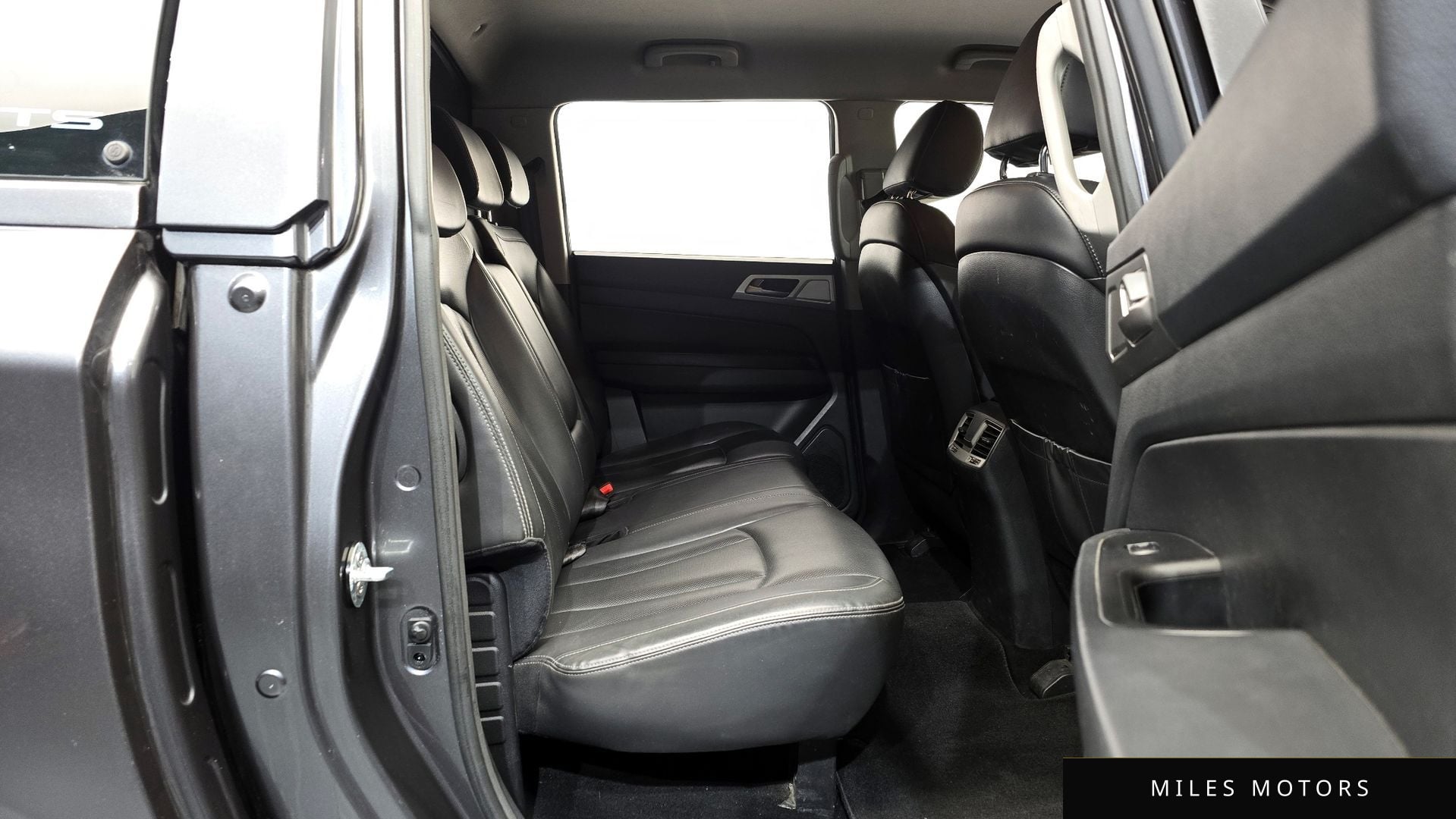 KG Mobility Rexton 2019 — миниатюра 12
