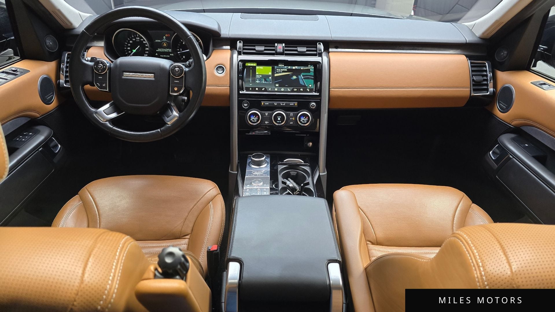 Land Rover Discovery 2017 — миниатюра 7
