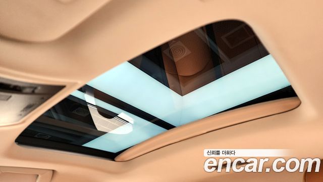 Лексус UX300e 2022 — миниатюра 18