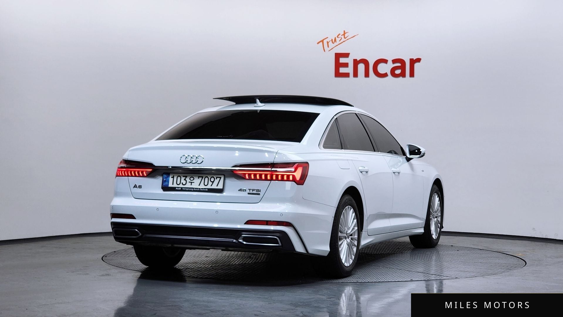 Audi A6 (C8) 2021 — миниатюра 2