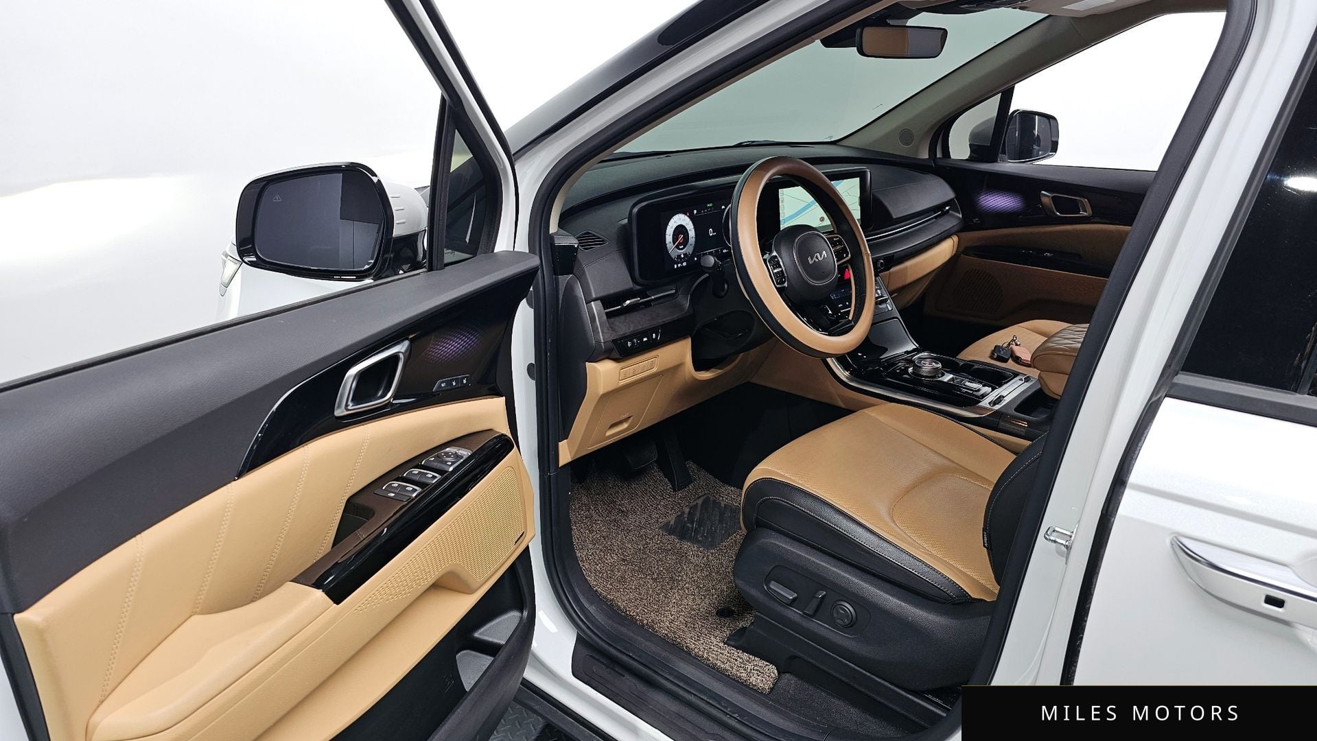 Kia Carnival 2023 — миниатюра 10