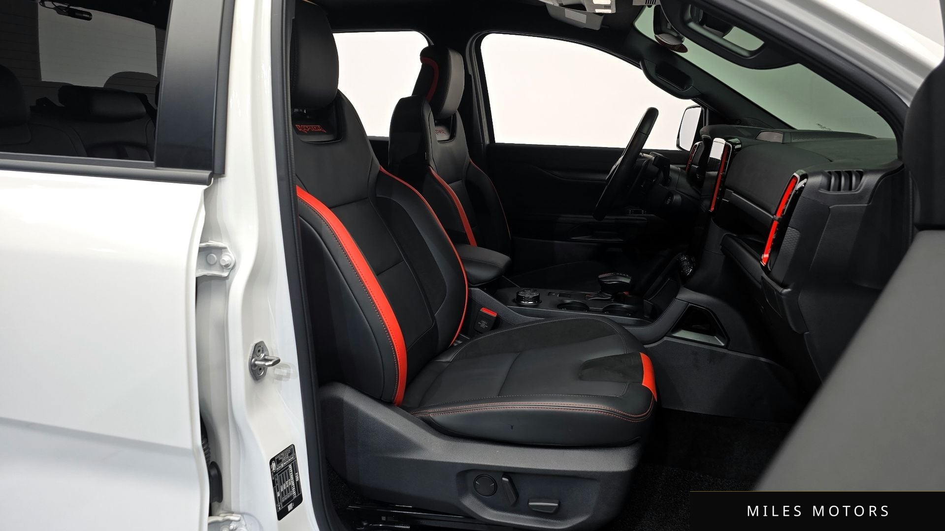 Ford Ranger 2024 — миниатюра 10