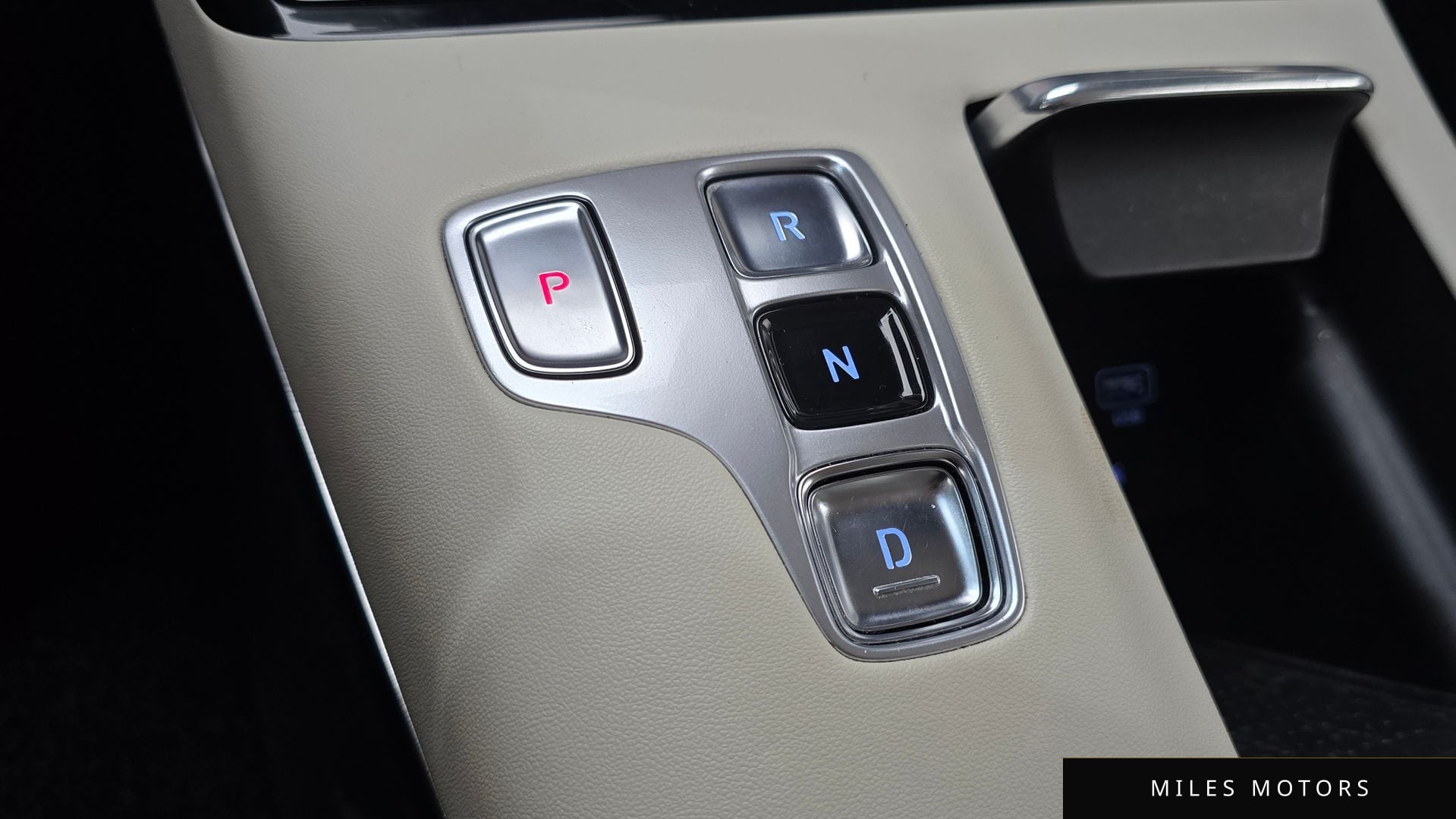 Hyundai Grandeur 2022 — миниатюра 9