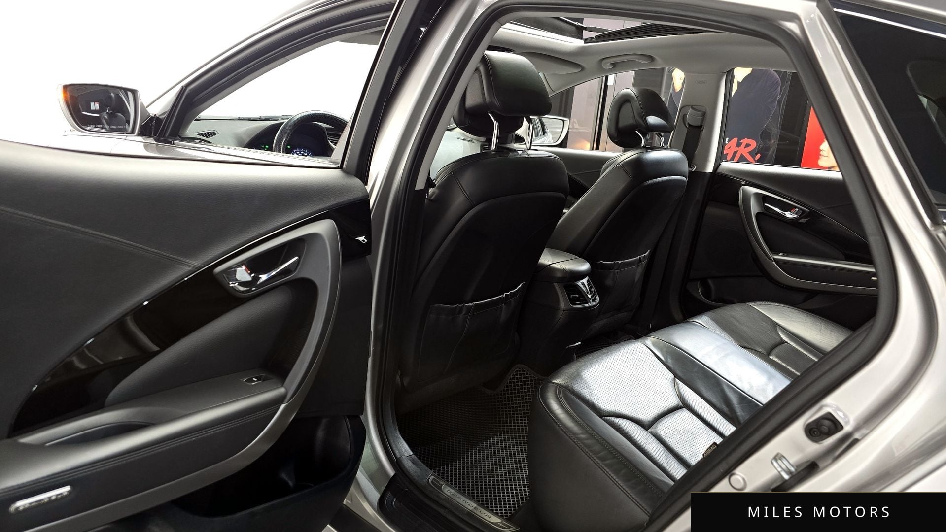 Hyundai 그랜저 HG 2012 — миниатюра 12