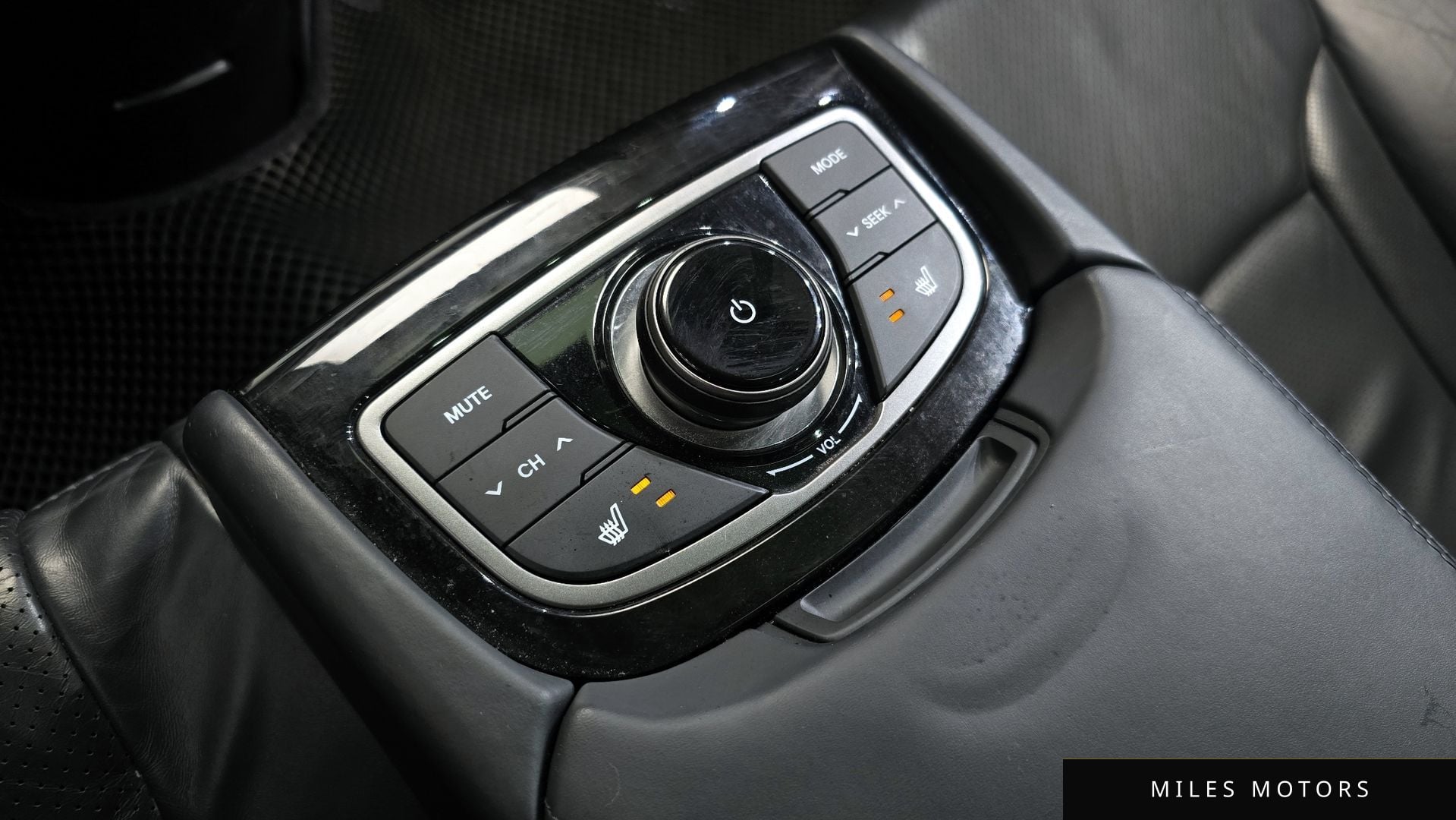 Hyundai 그랜저 HG 2012 — миниатюра 19