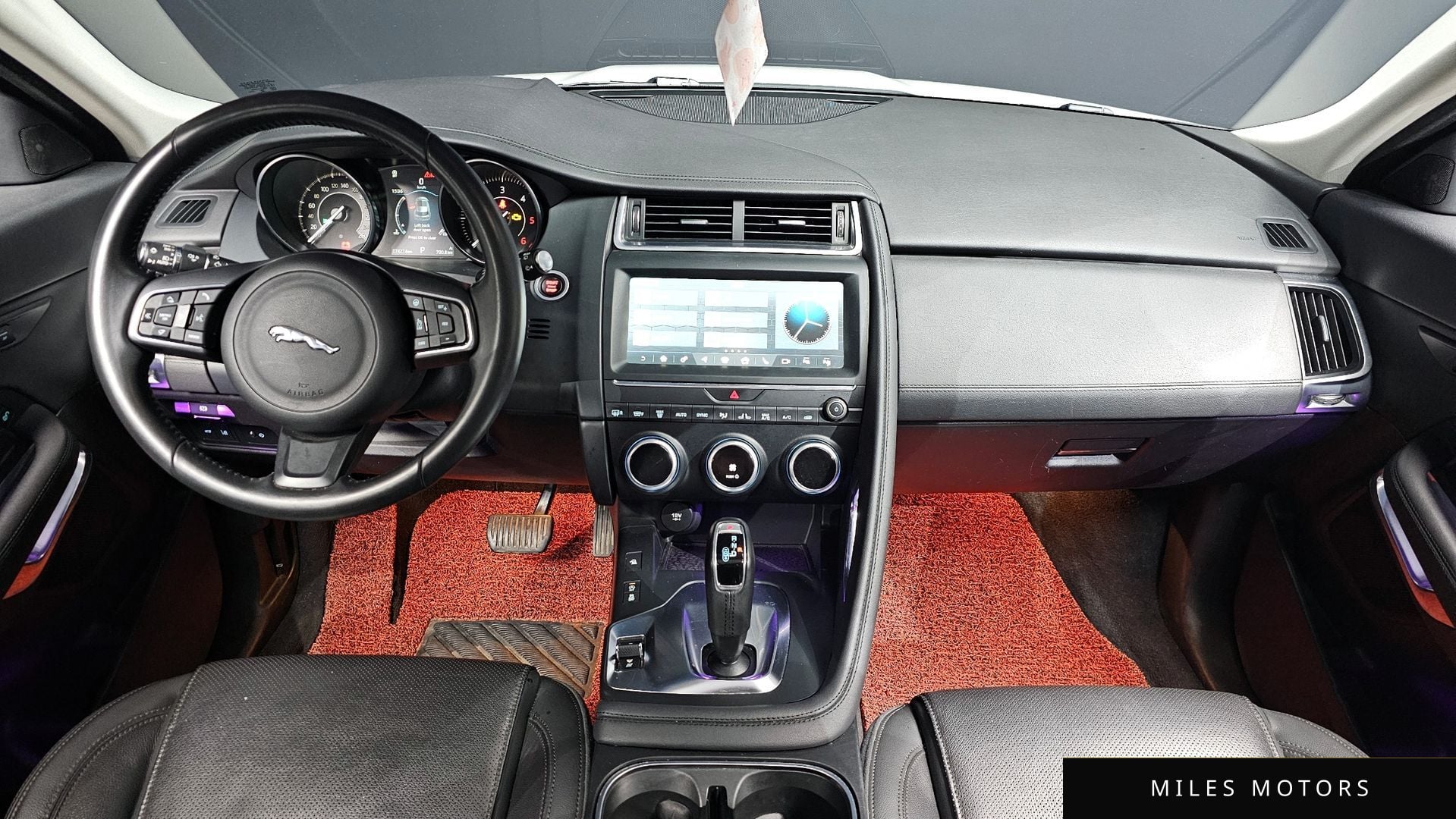 Jaguar E-PACE 2019 — миниатюра 7