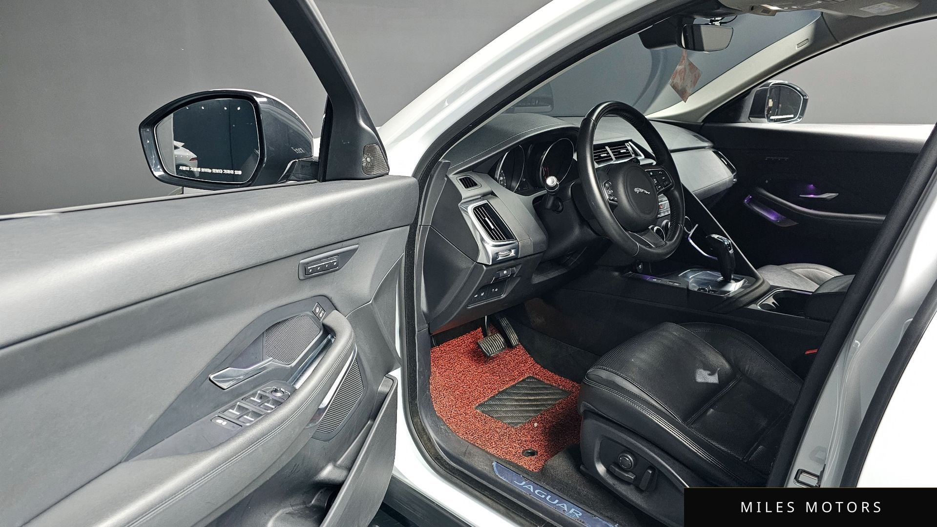 Jaguar E-PACE 2019 — миниатюра 11