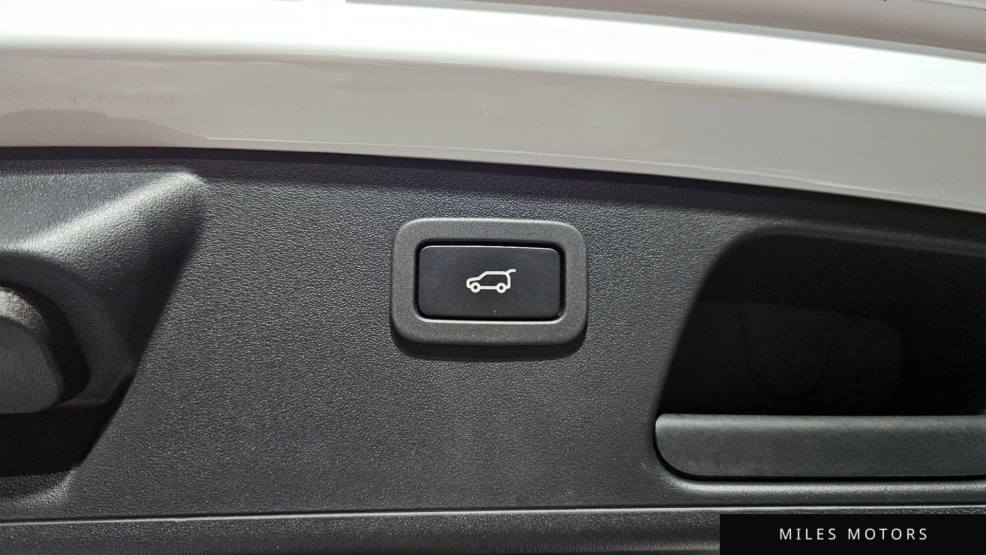 Jaguar E-PACE 2019 — миниатюра 19