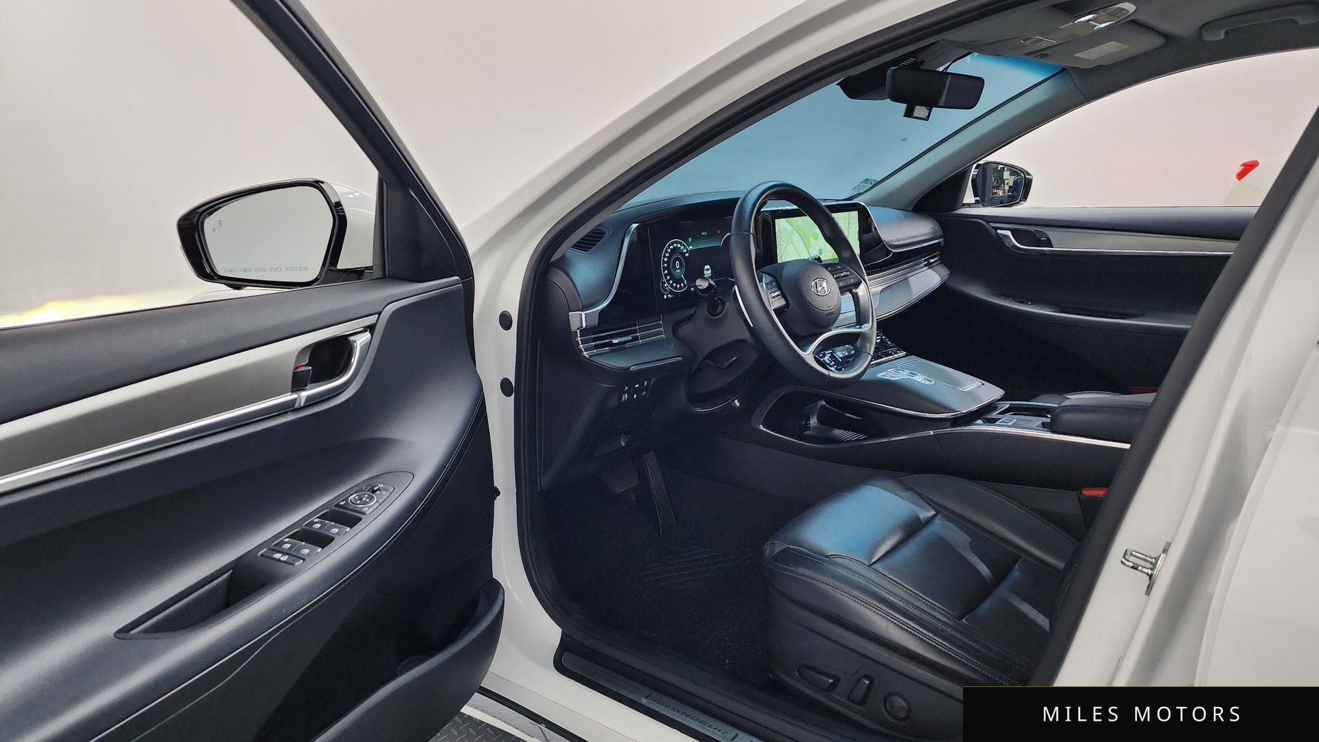 Hyundai Grandeur 2022 — миниатюра 9