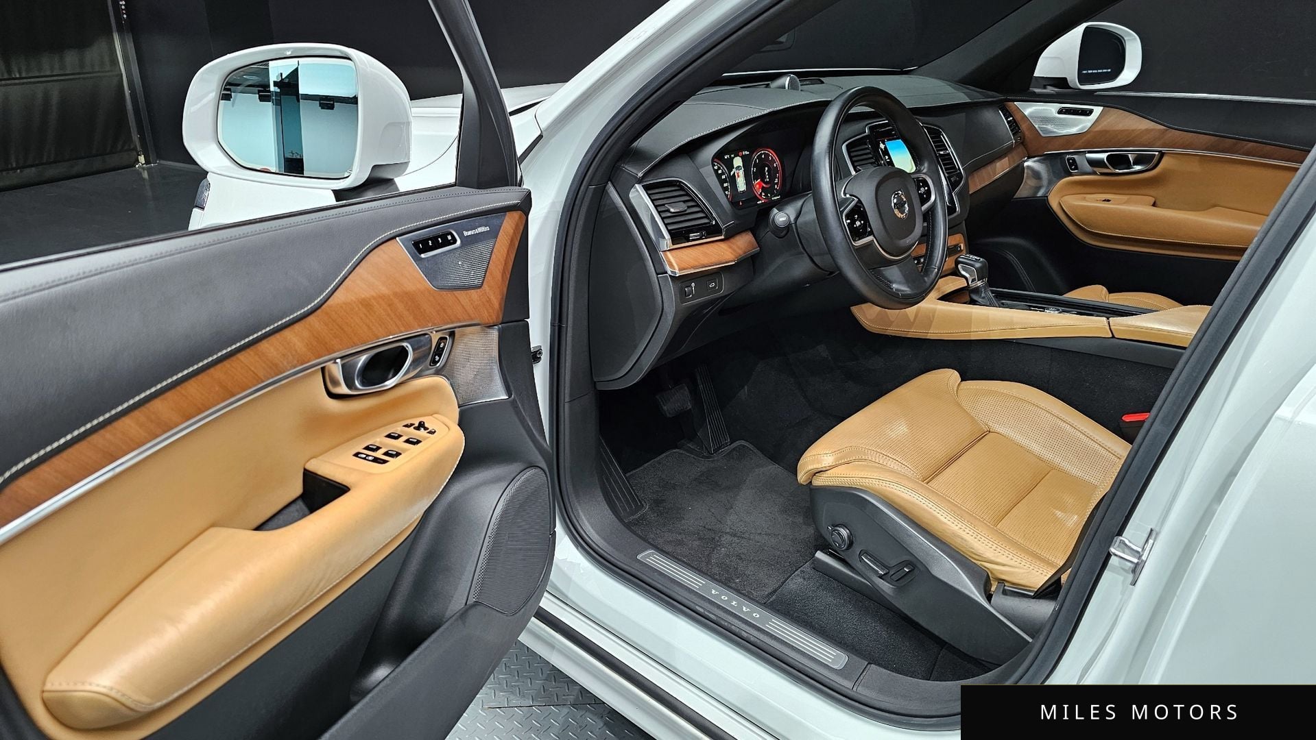 Volvo XC90 2020 — миниатюра 11