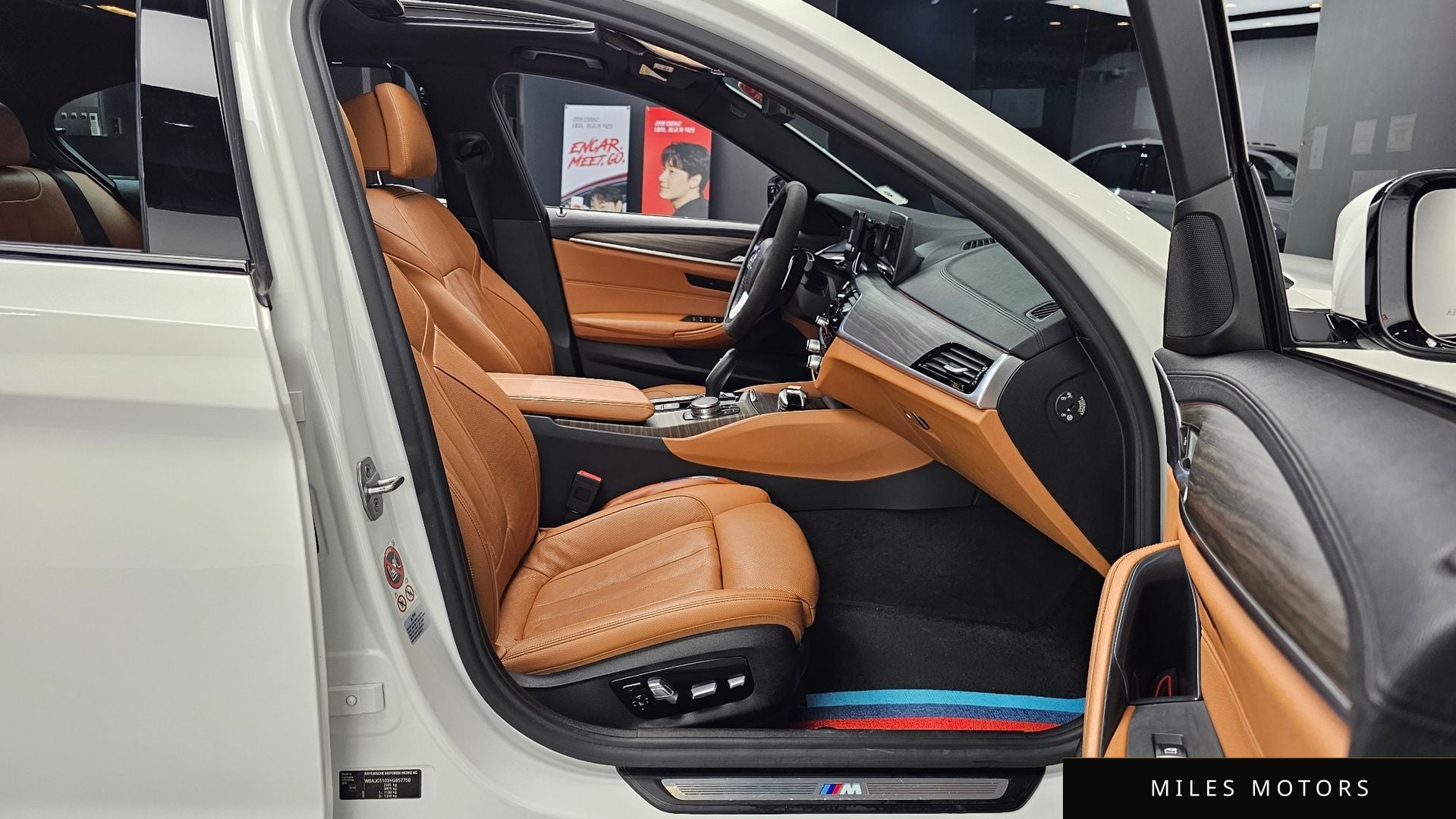 BMW 5시리즈 (G30) 2017 — миниатюра 12